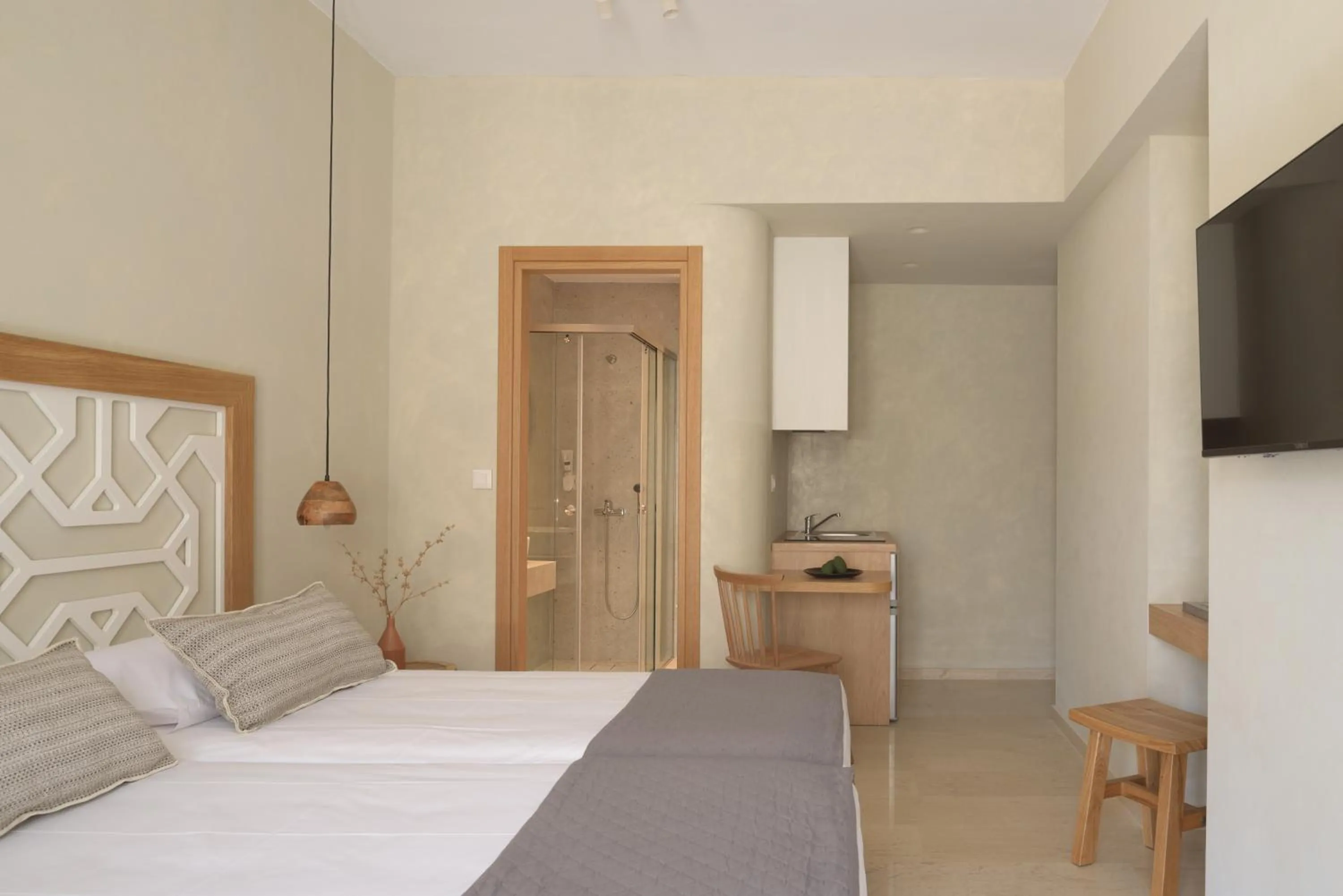Kitchen or kitchenette, Bed in Apollo Plakias