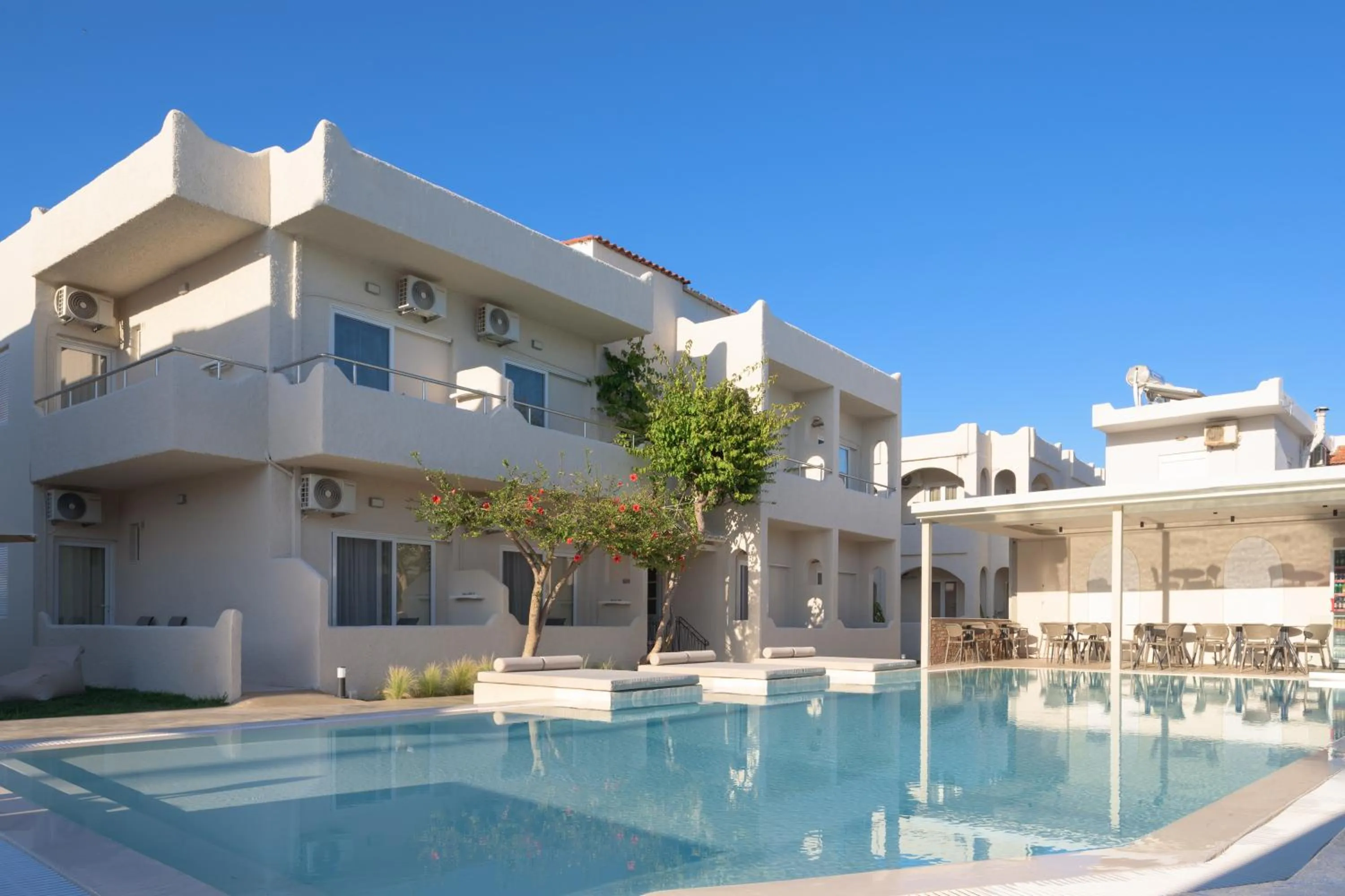 Swimming pool in Apollo Plakias