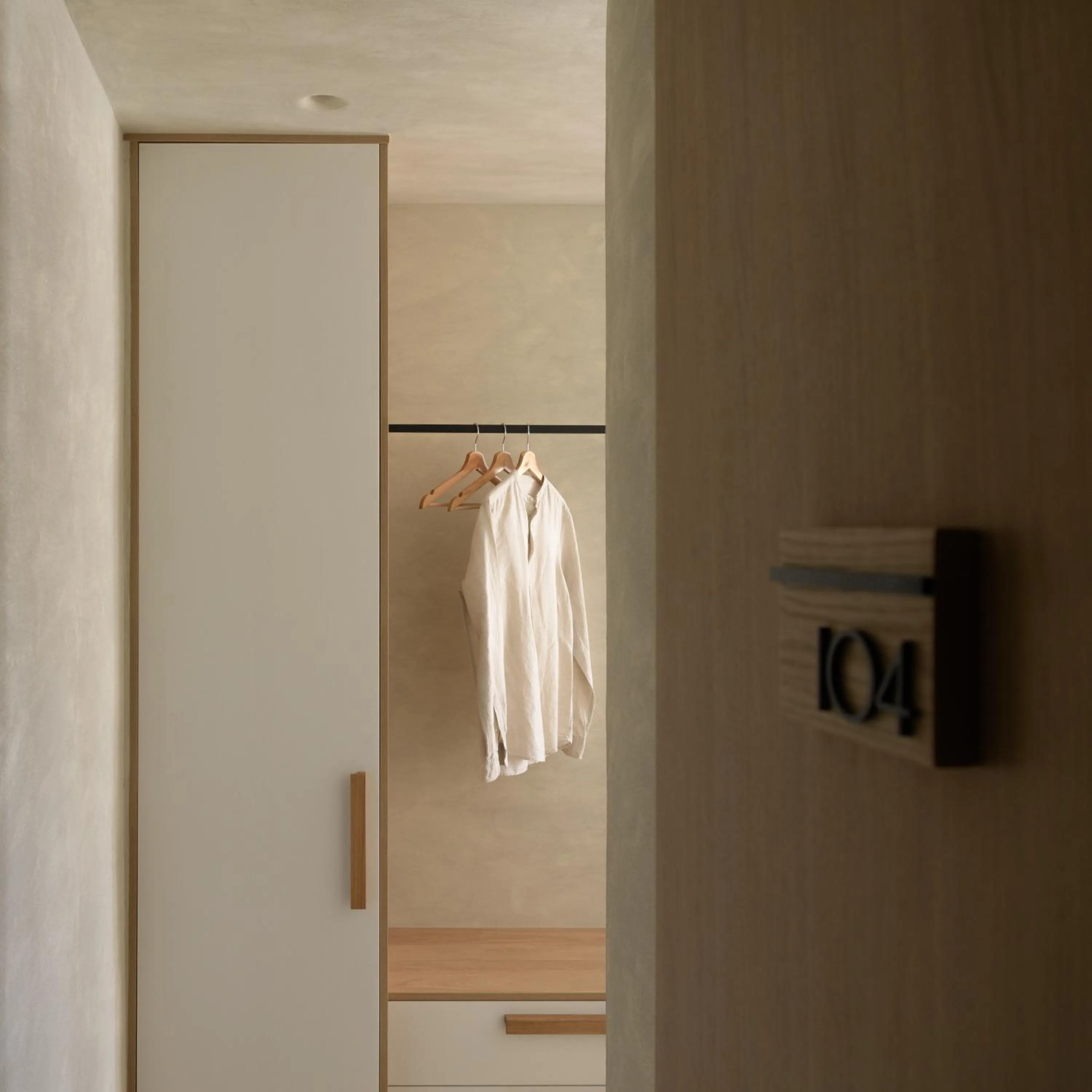 wardrobe in Apollo Plakias