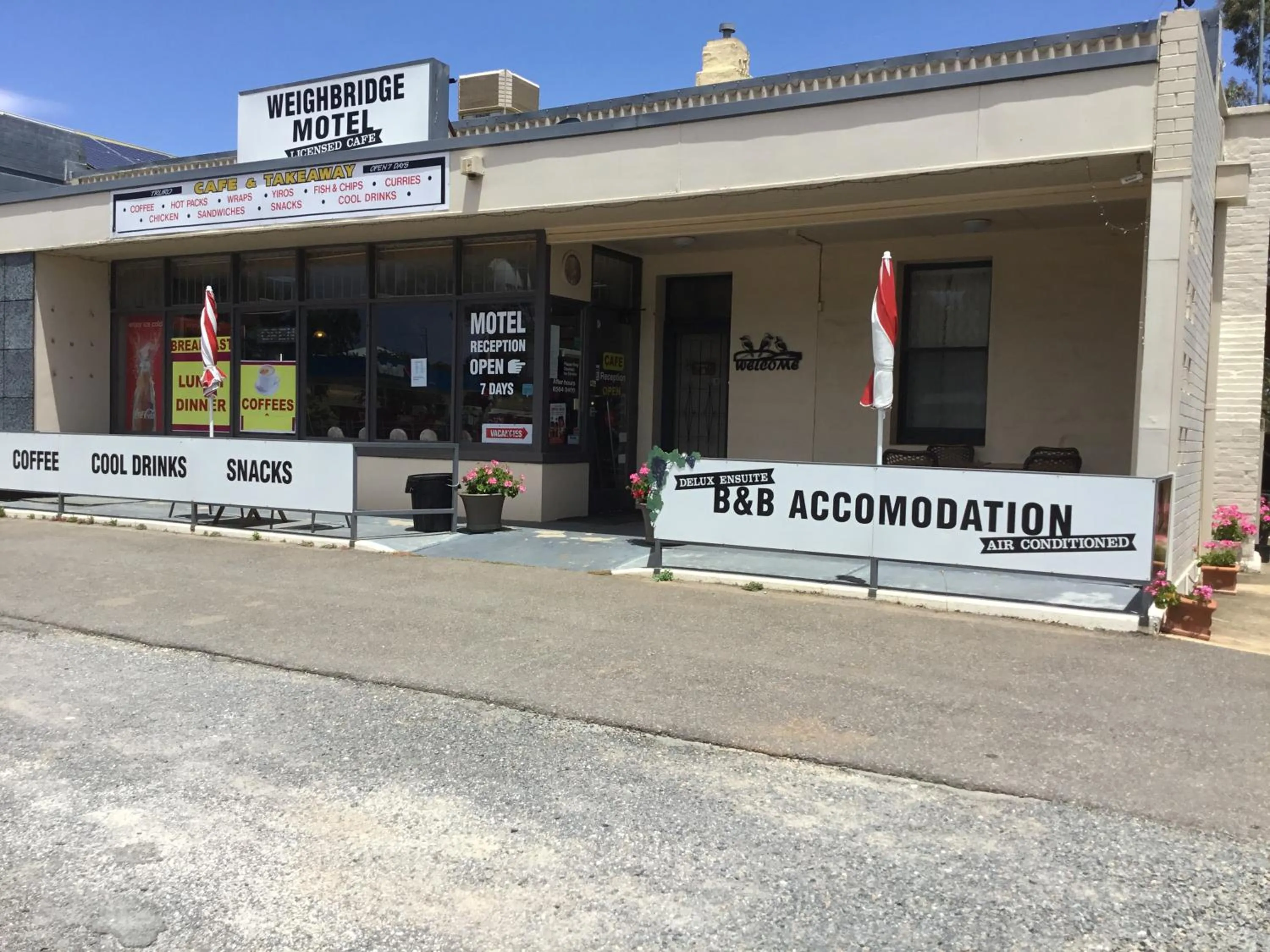 Facade/entrance in Truro weighbridge motel