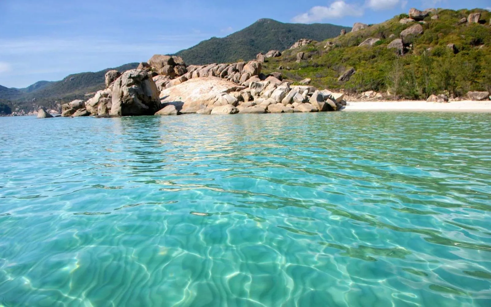 Property building in Sen Vang Luxury Hotel