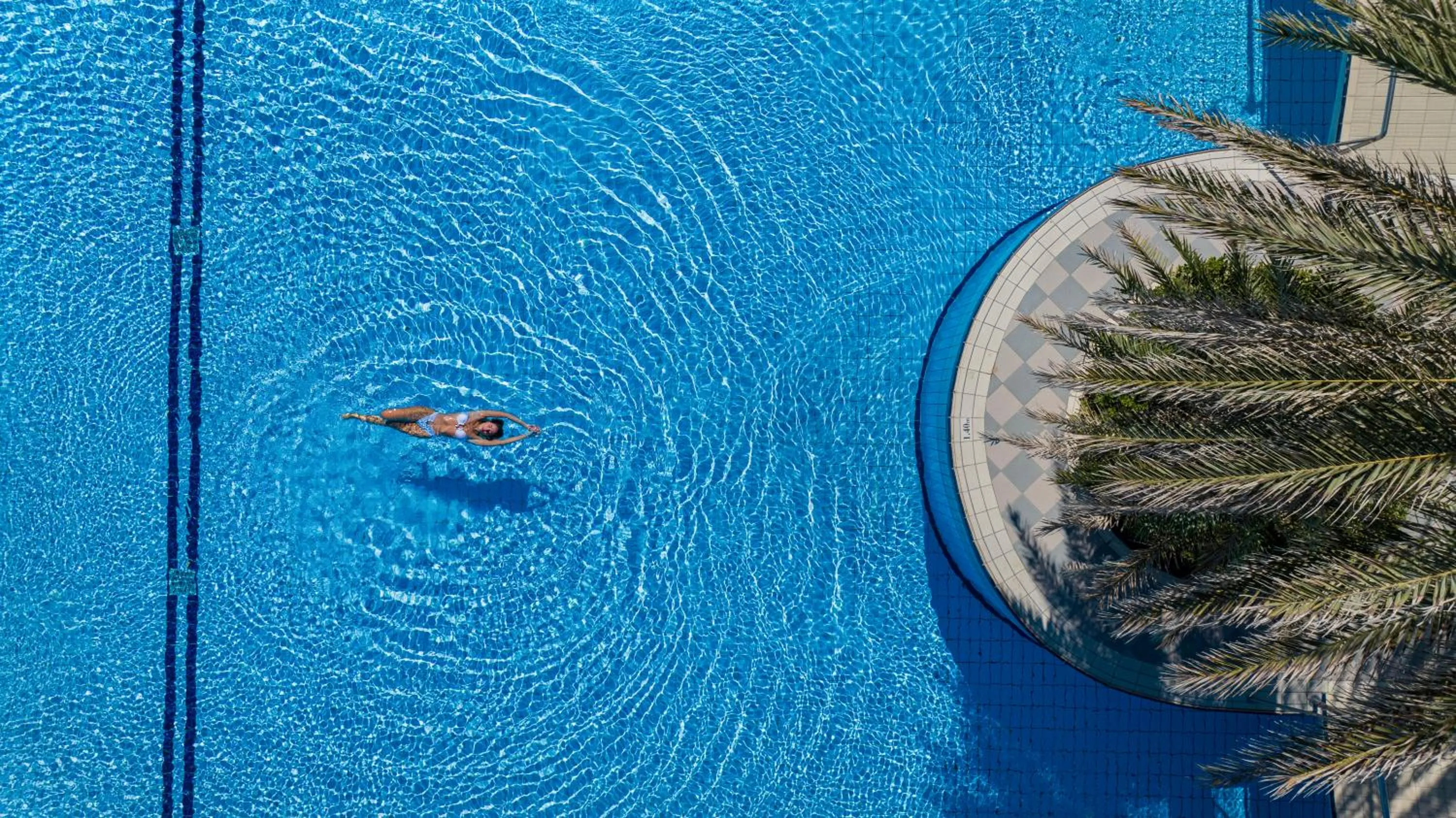 Swimming pool in Hydramis Palace Beach Resort