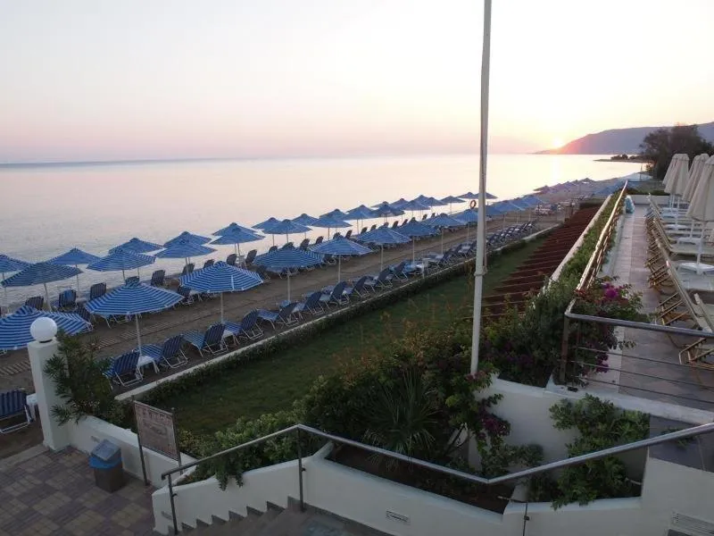 Natural landscape in Hydramis Palace Beach Resort