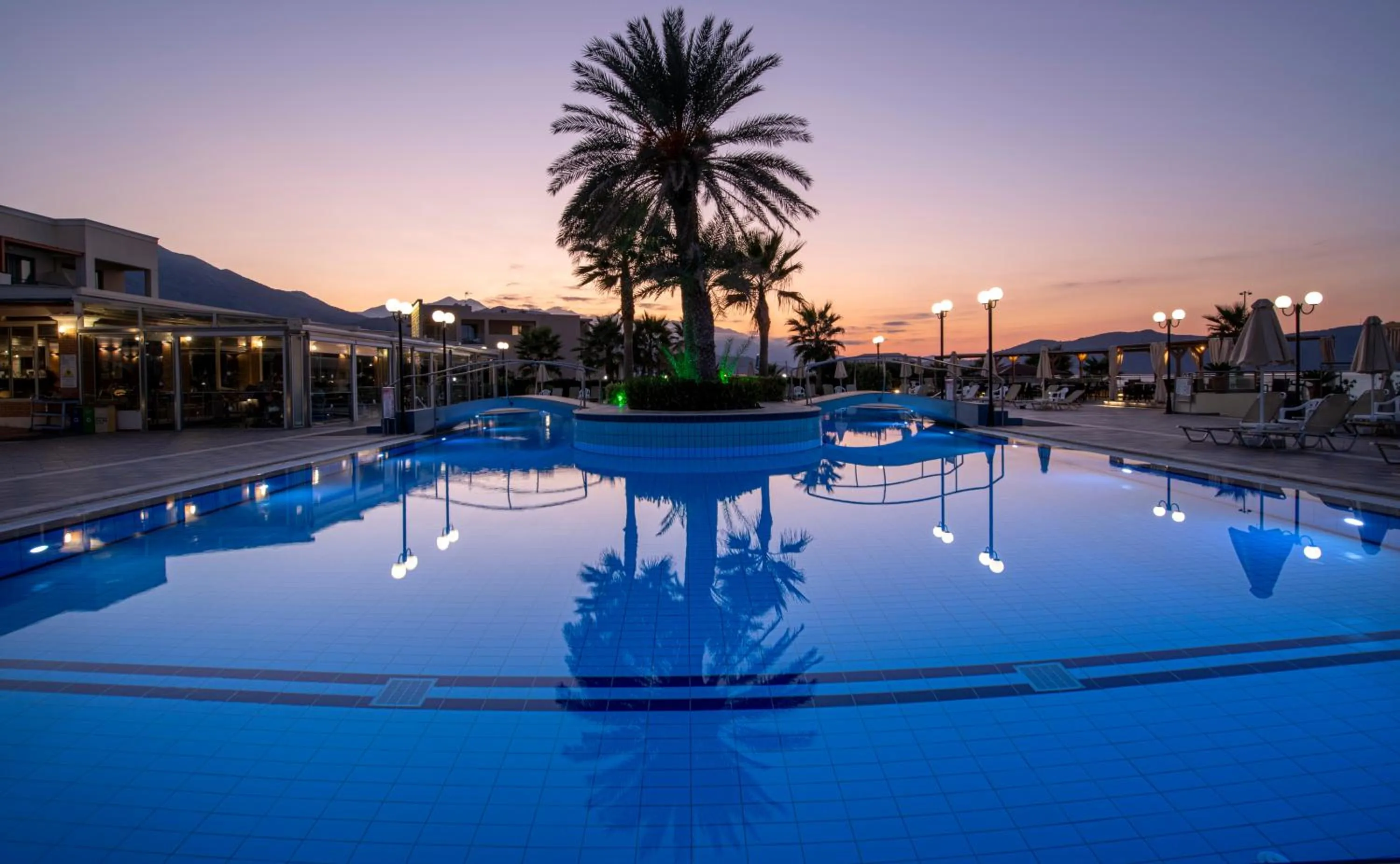 Pool view in Hydramis Palace Beach Resort