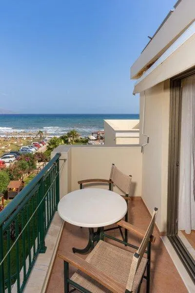 Photo of the whole room in Hydramis Palace Beach Resort