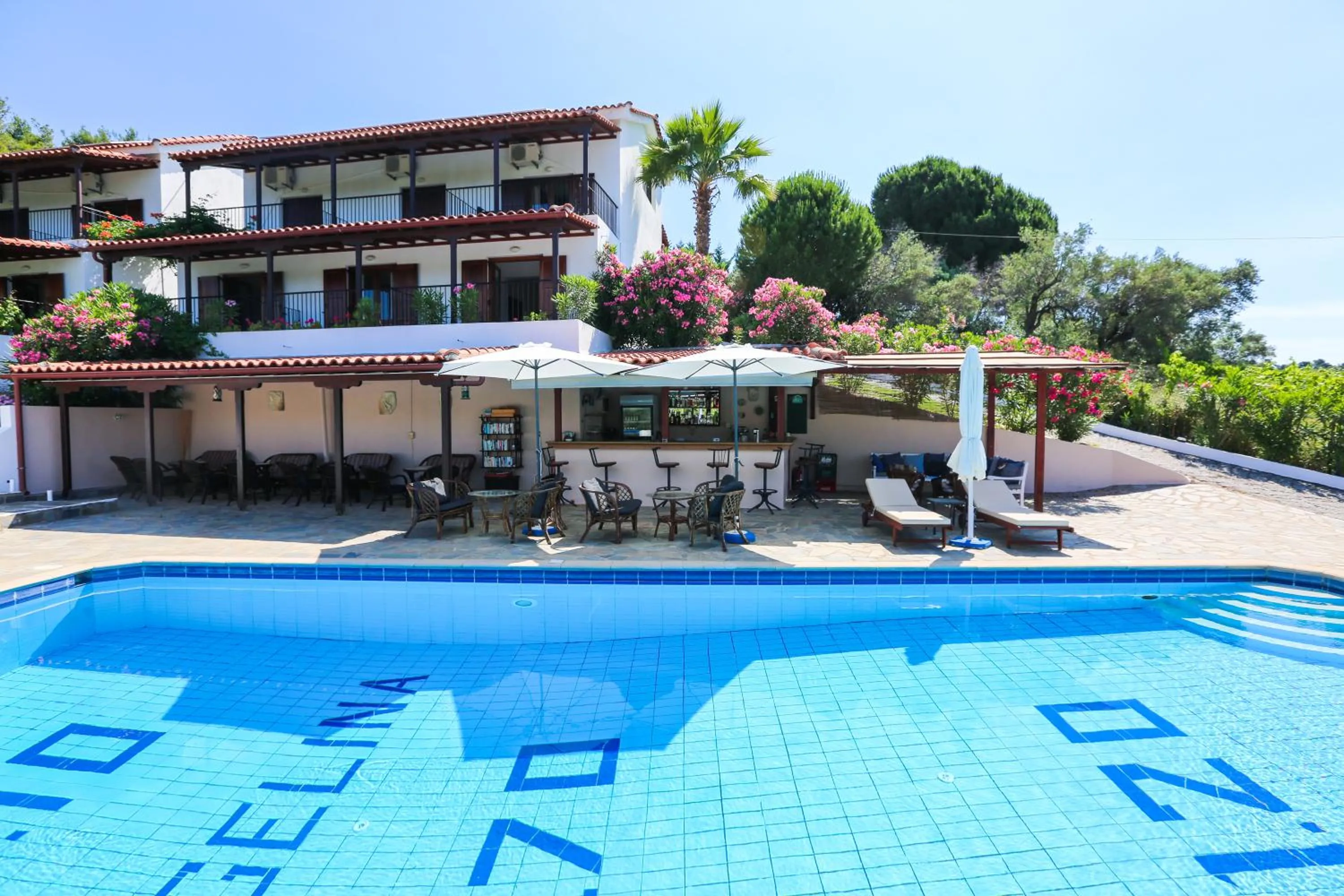 Swimming pool in Angelina Studios