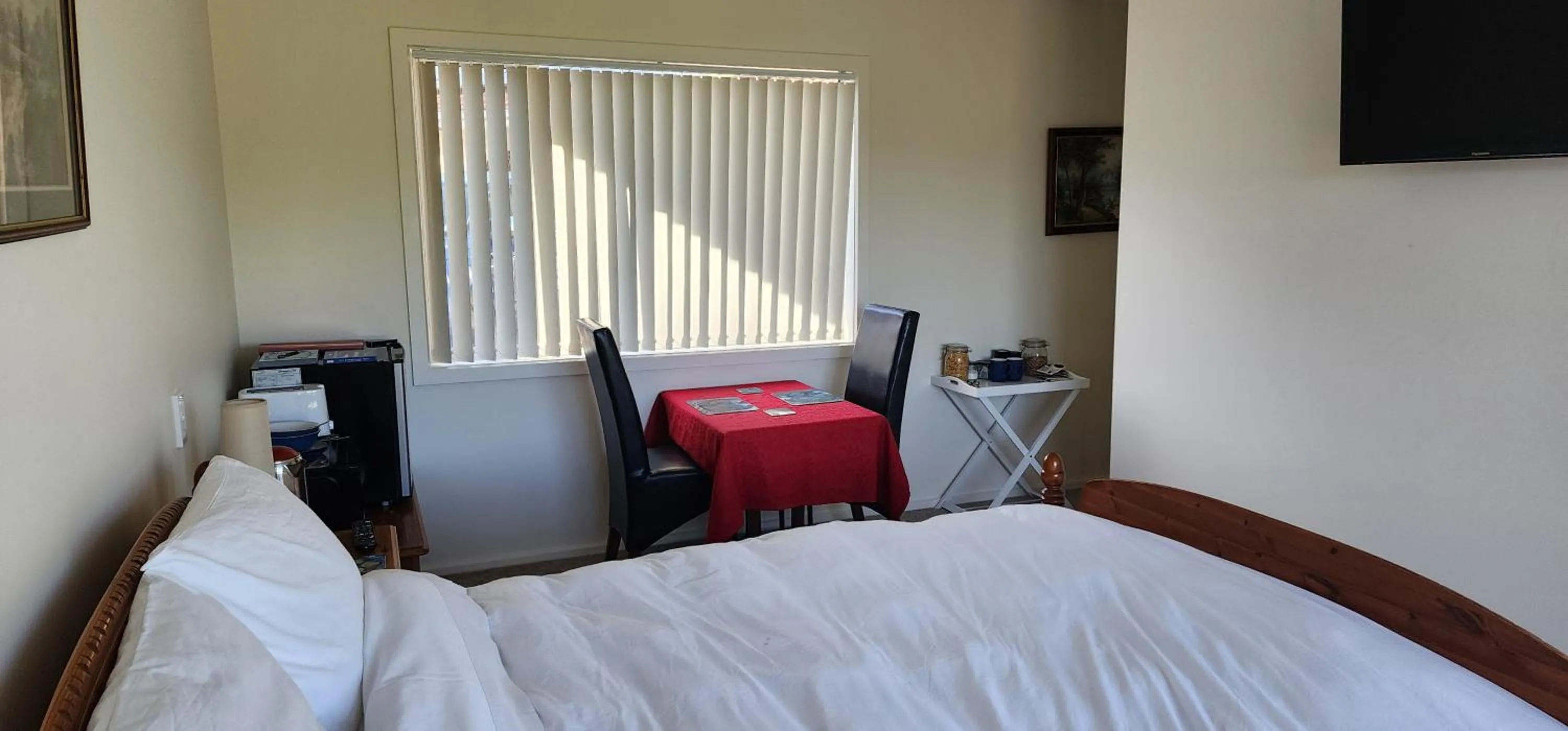 Bed in Villa Shemshi