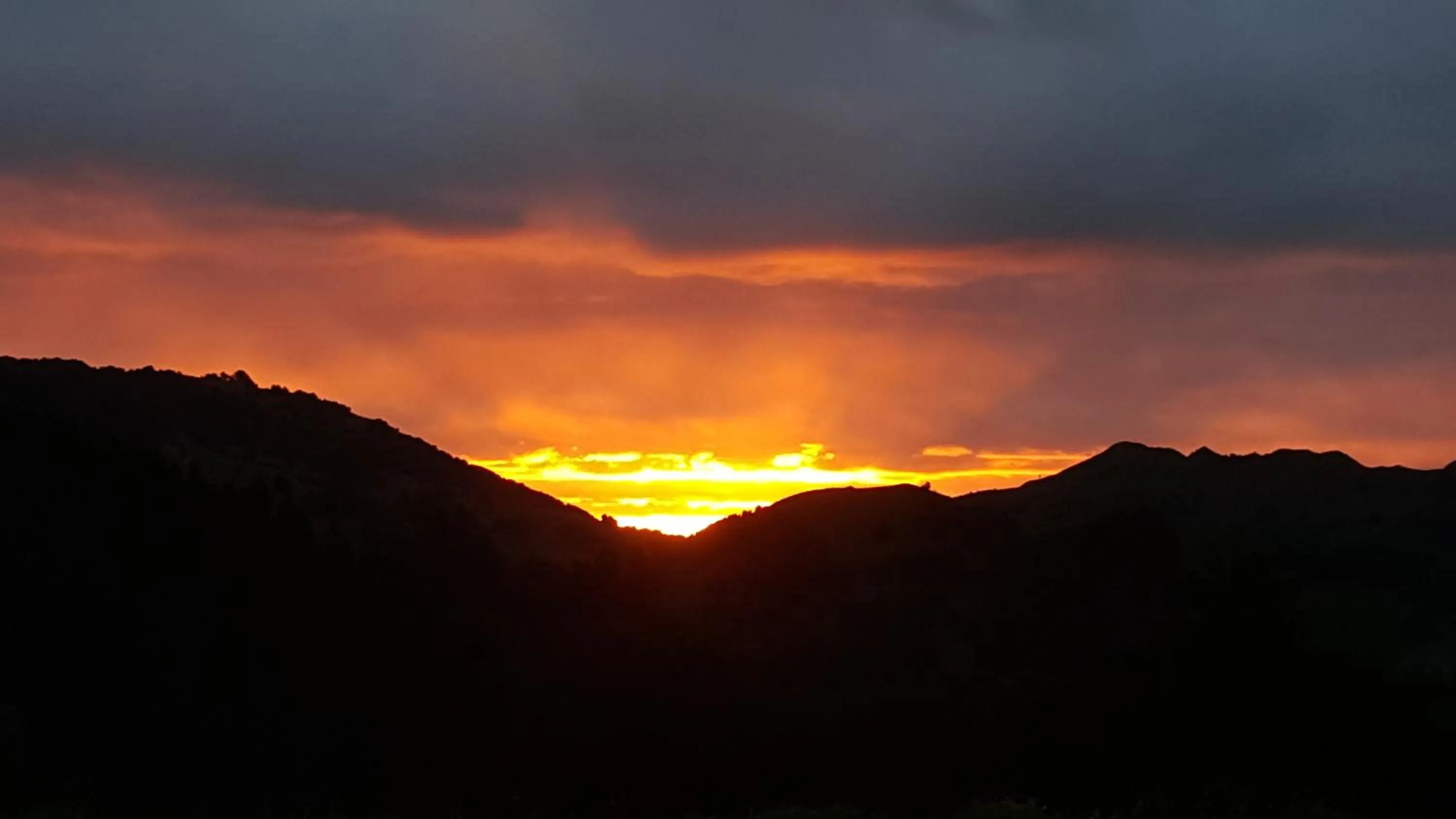 Sunset in Villa Shemshi