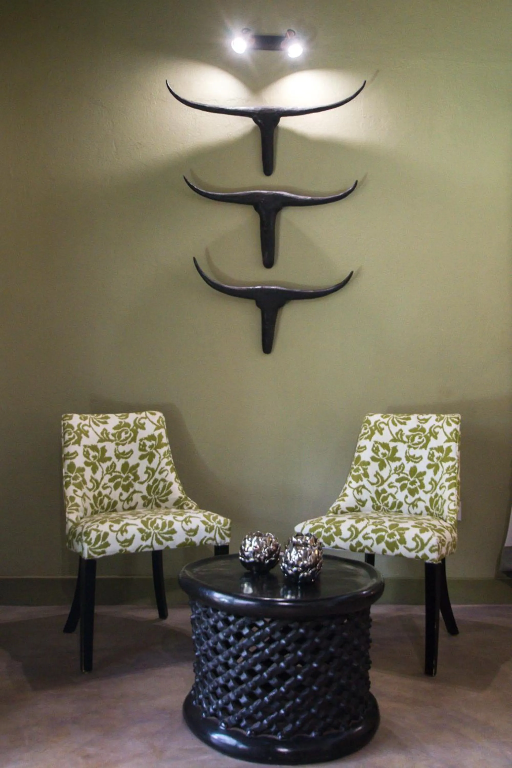 Living room in Nguni Lodge