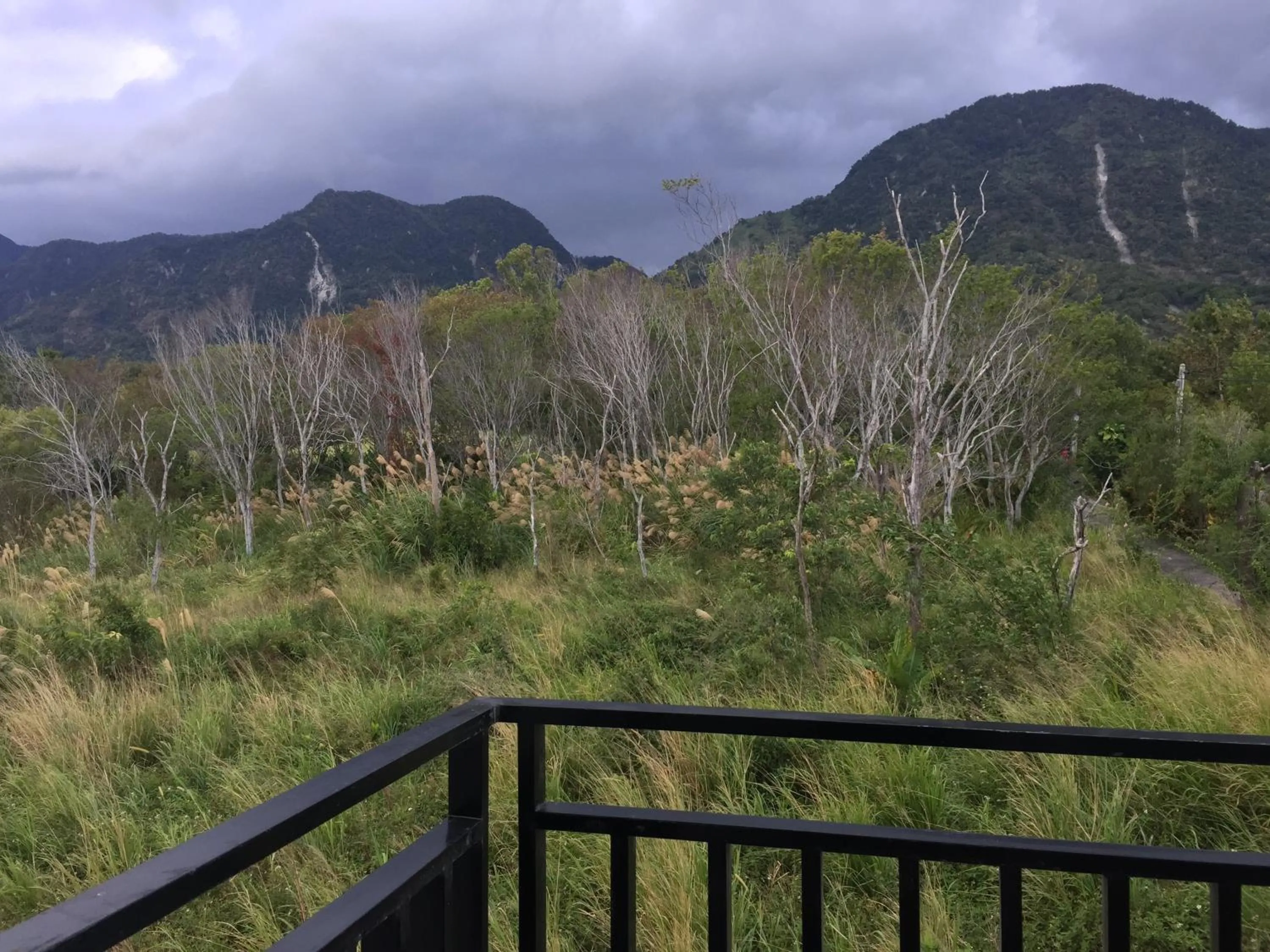 Mountain view in Lanshan House