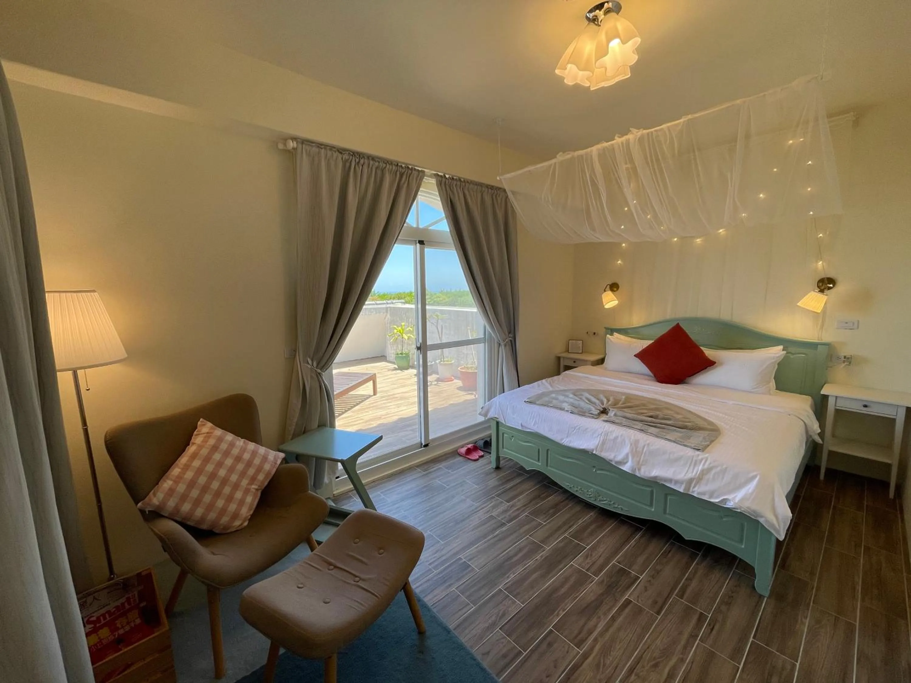 Bedroom, Bed in Lanshan House