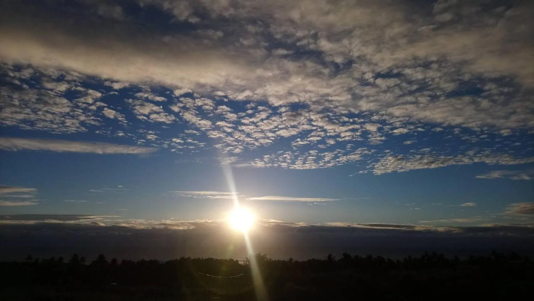 Sunrise in Lanshan House