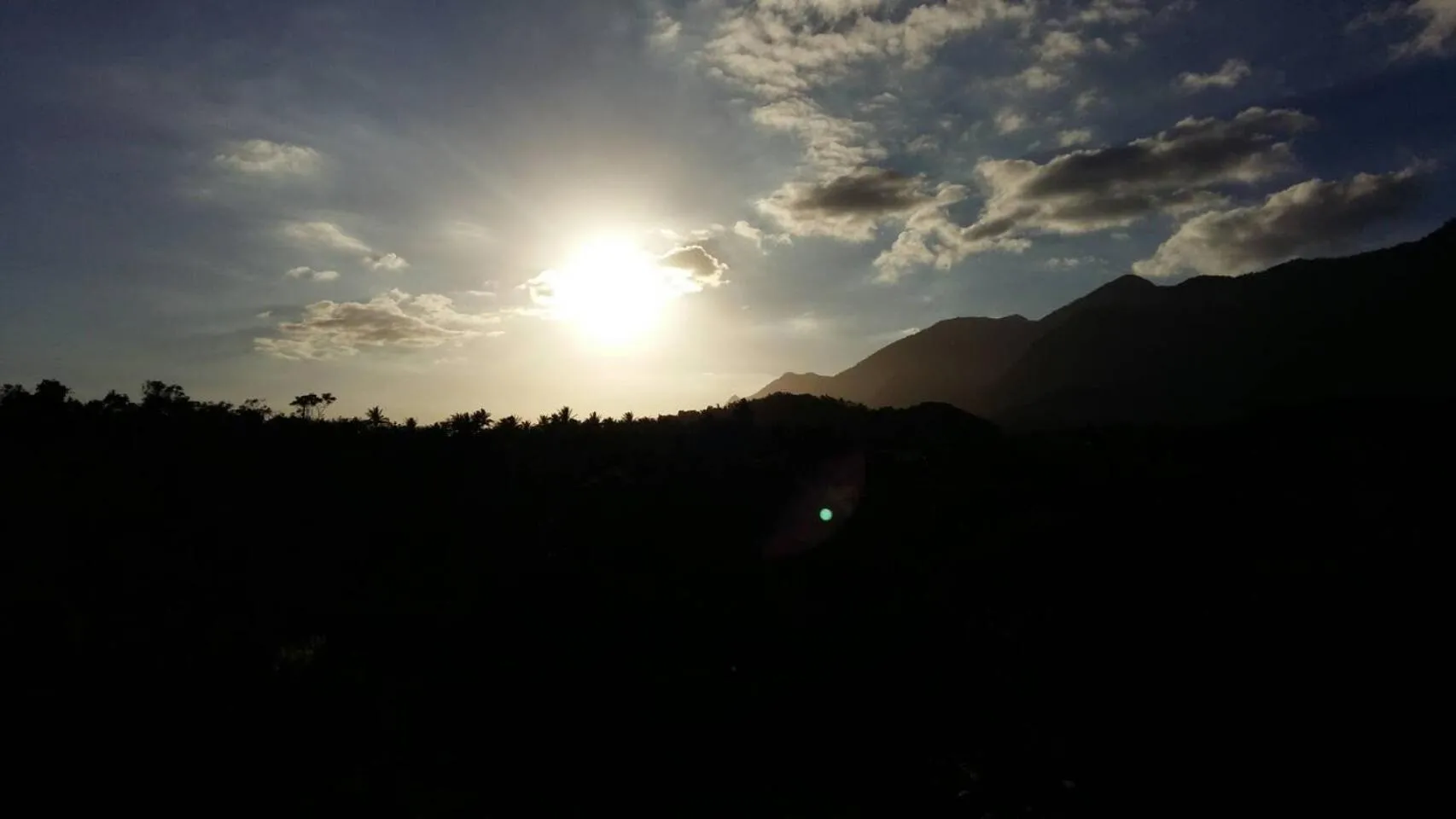 Sunset in Lanshan House