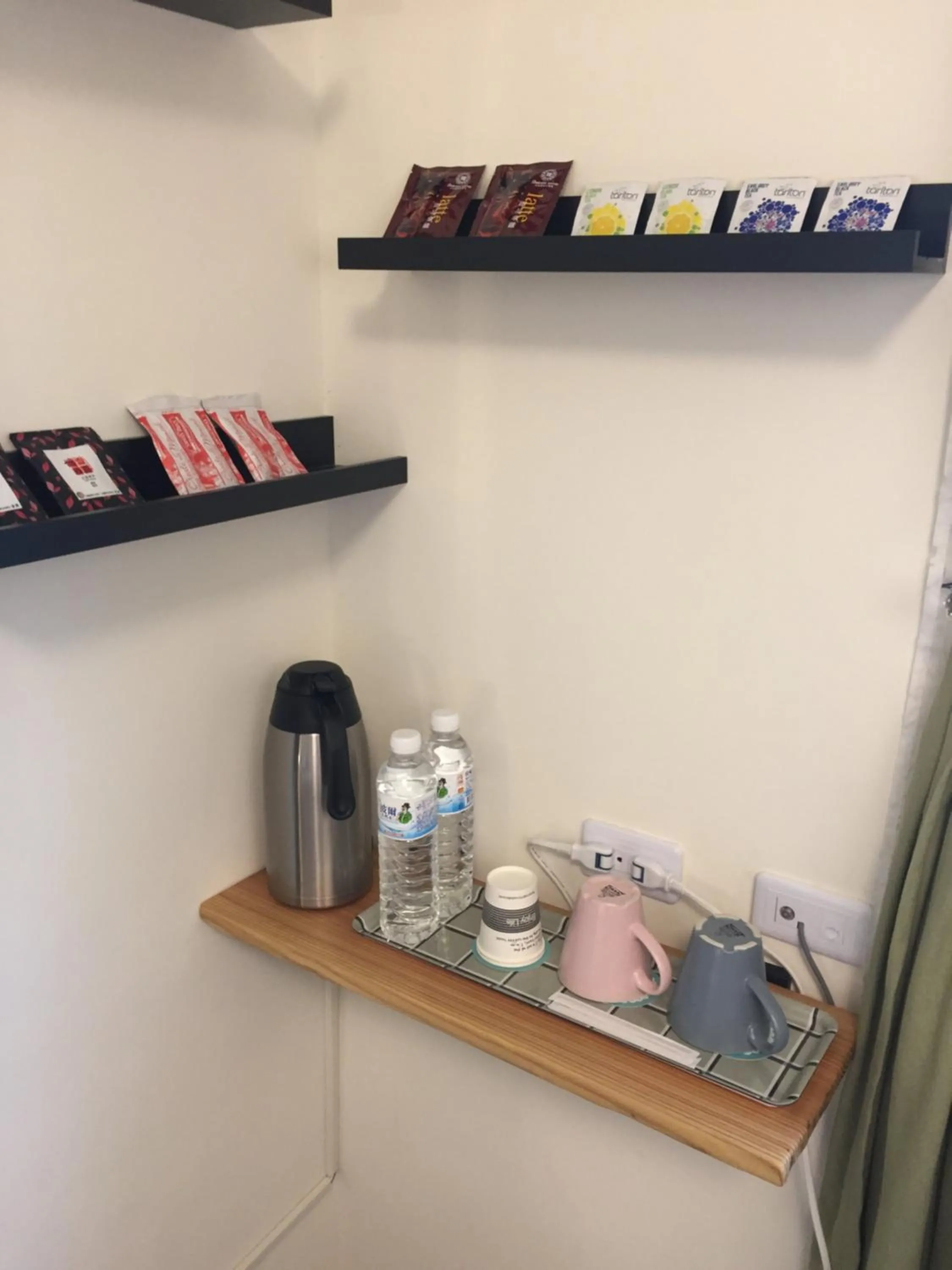Coffee/tea facilities in Lanshan House