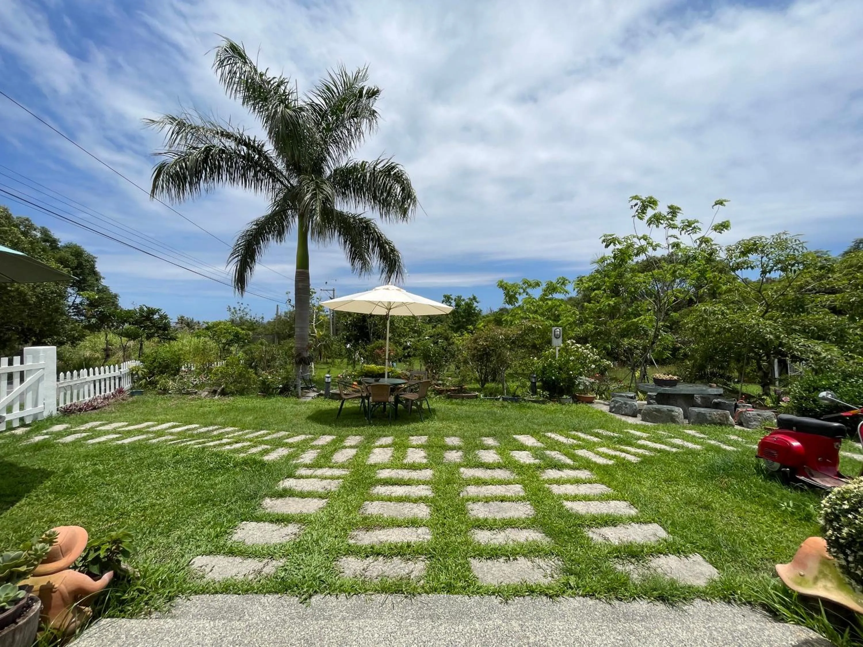 Garden in Lanshan House