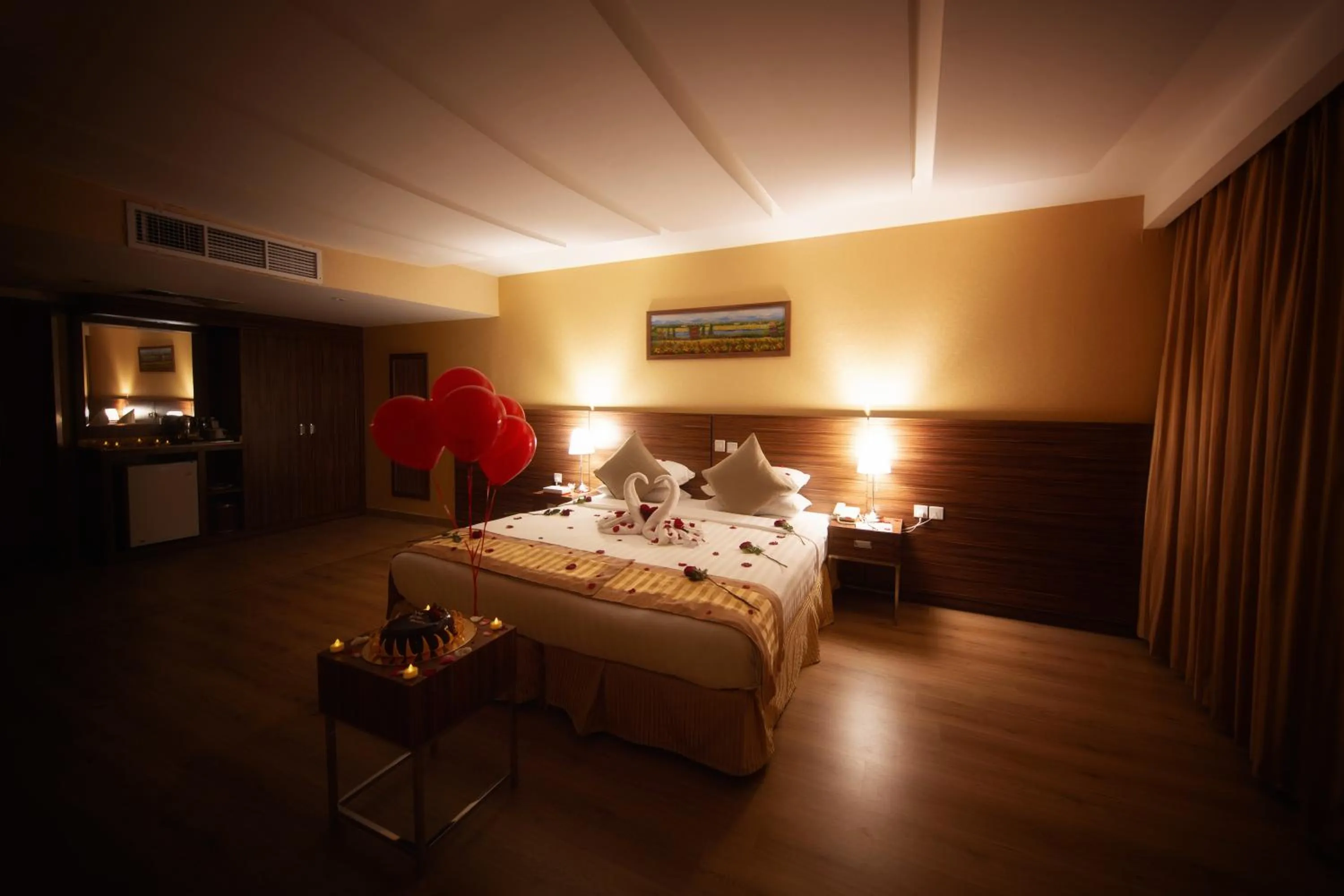 Bed in Al Safwah Orchid Hotel