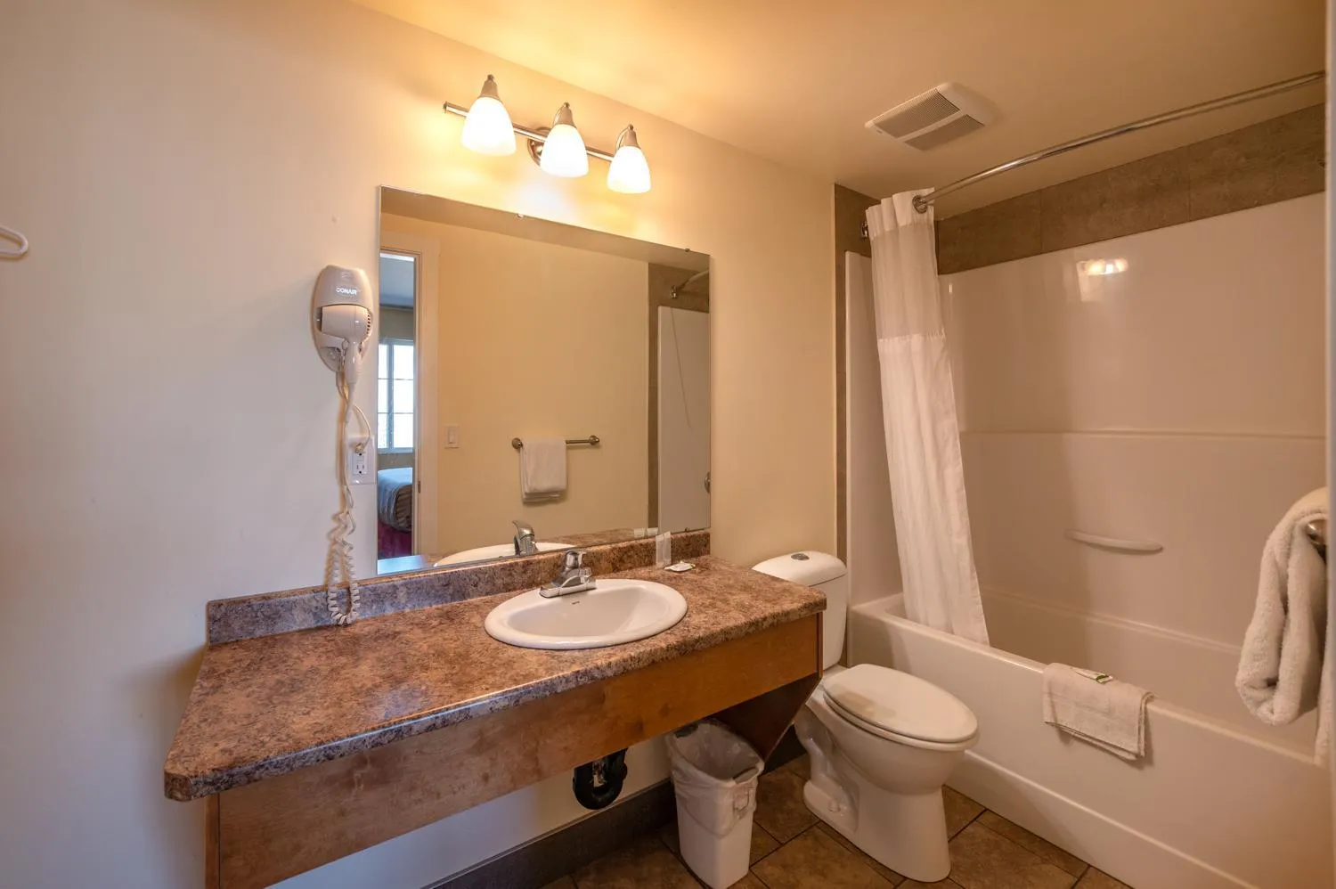 Sahara Courtyard Inn Penticton