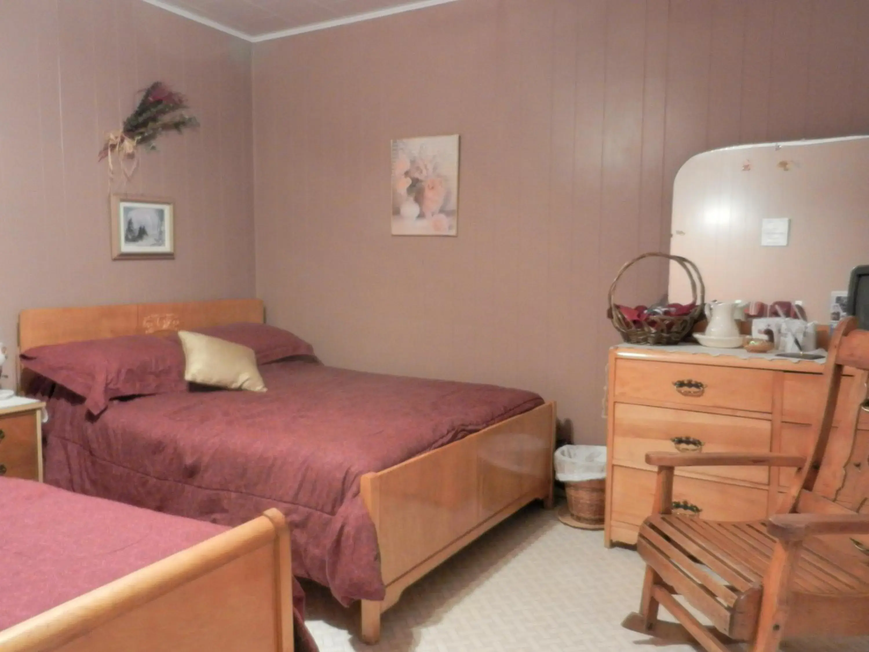 Double Room with Two Double Beds in Domaine Joseph Ross Bed and Breakfast Double Room with Two Double Beds in Domaine Joseph Ross Bed and Breakfast