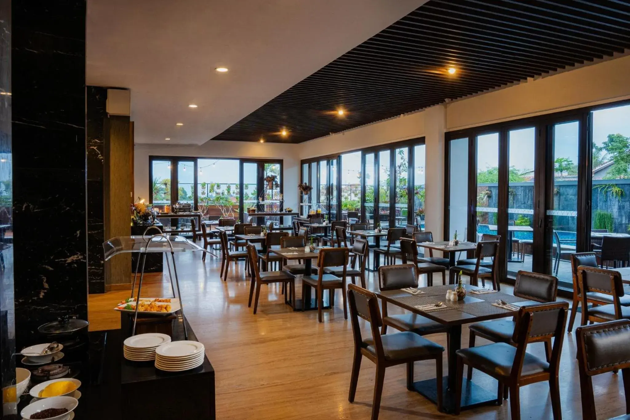 Restaurant/places to eat in Laska Hotel Sukabumi Restaurant/places to eat in Laska Hotel Sukabumi