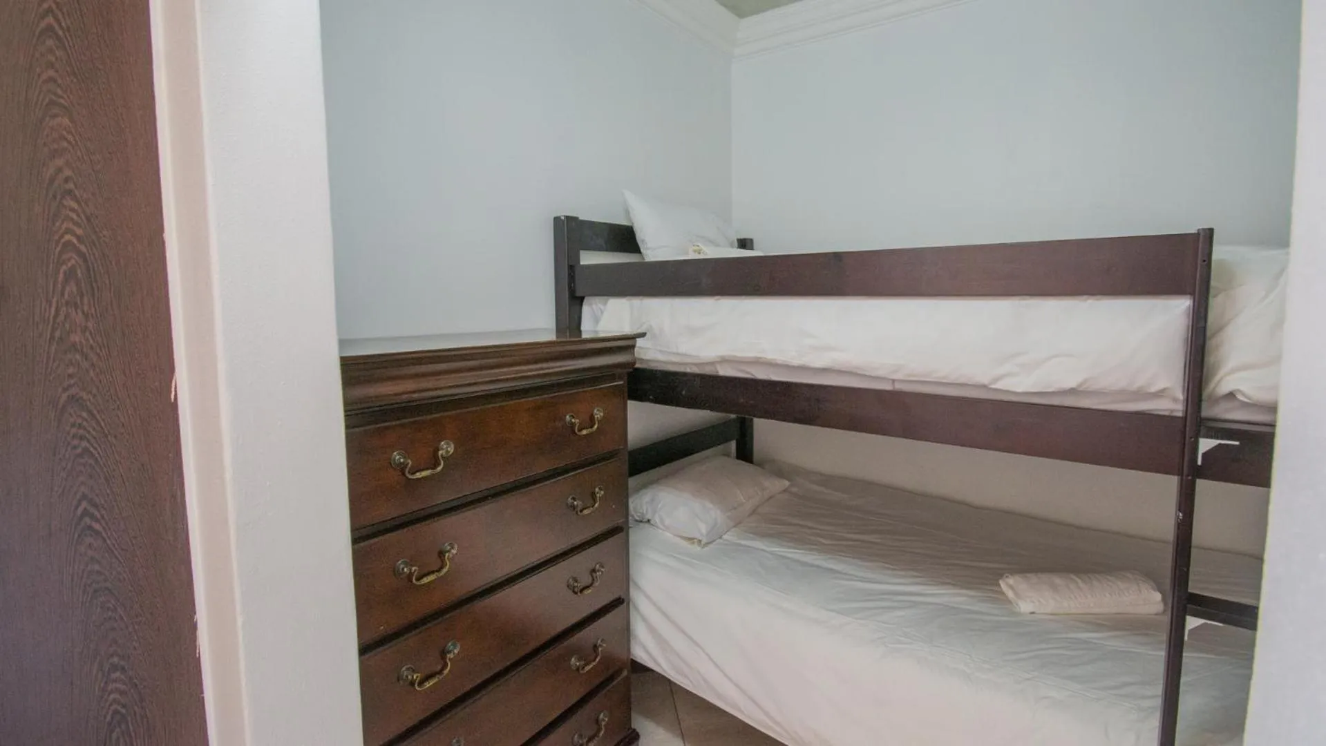 bunk bed, Bed in Falling Waters Guest House