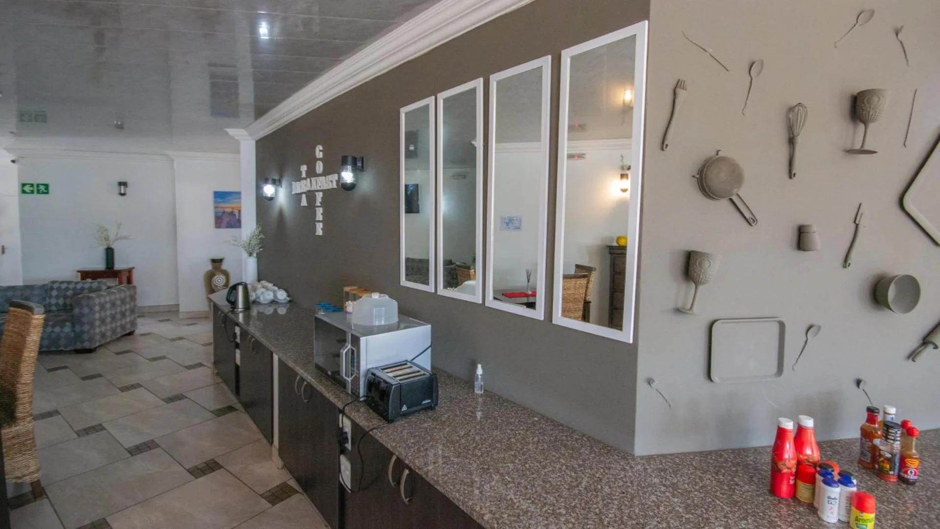 Dining area in Falling Waters Guest House