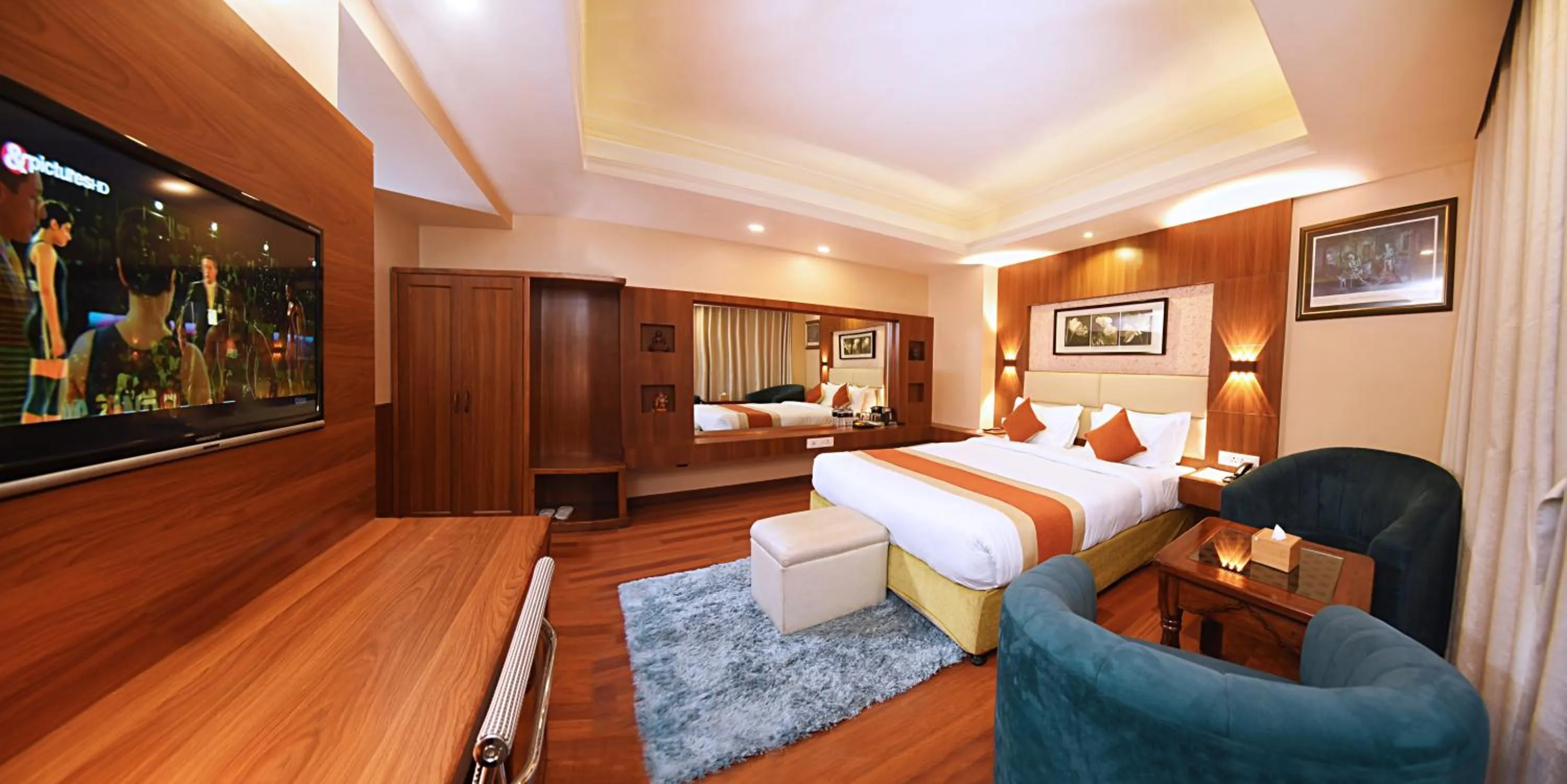 Photo of the whole room, Bed in Kumari Boutique Hotel