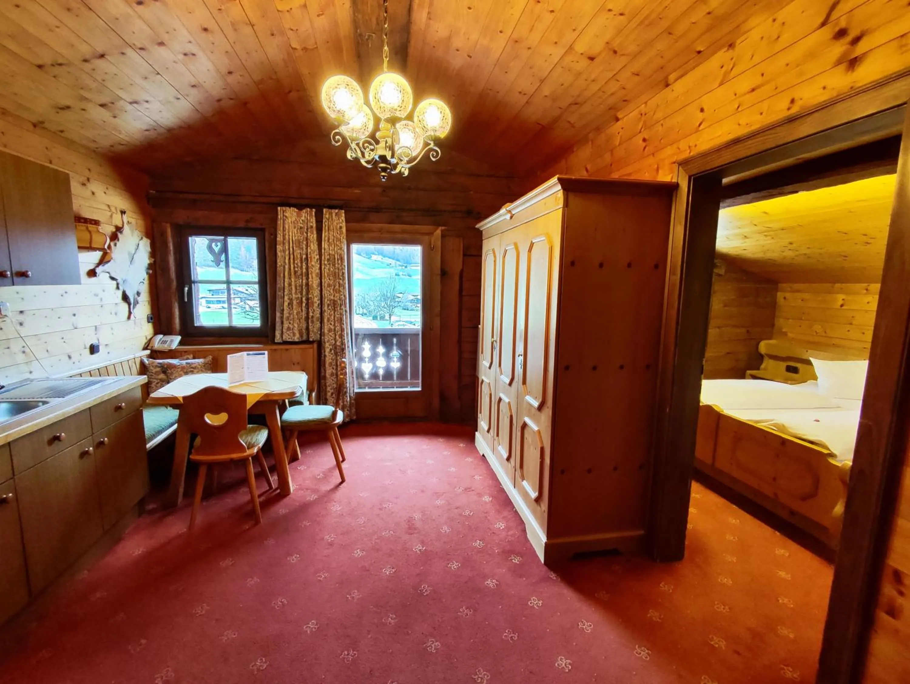 Living room, Bed in Hotel Gut Kramerhof