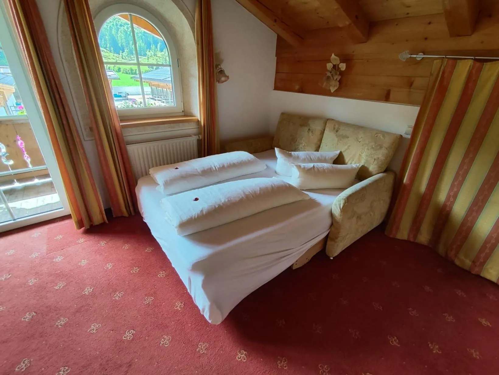 Living room, Bed in Hotel Gut Kramerhof