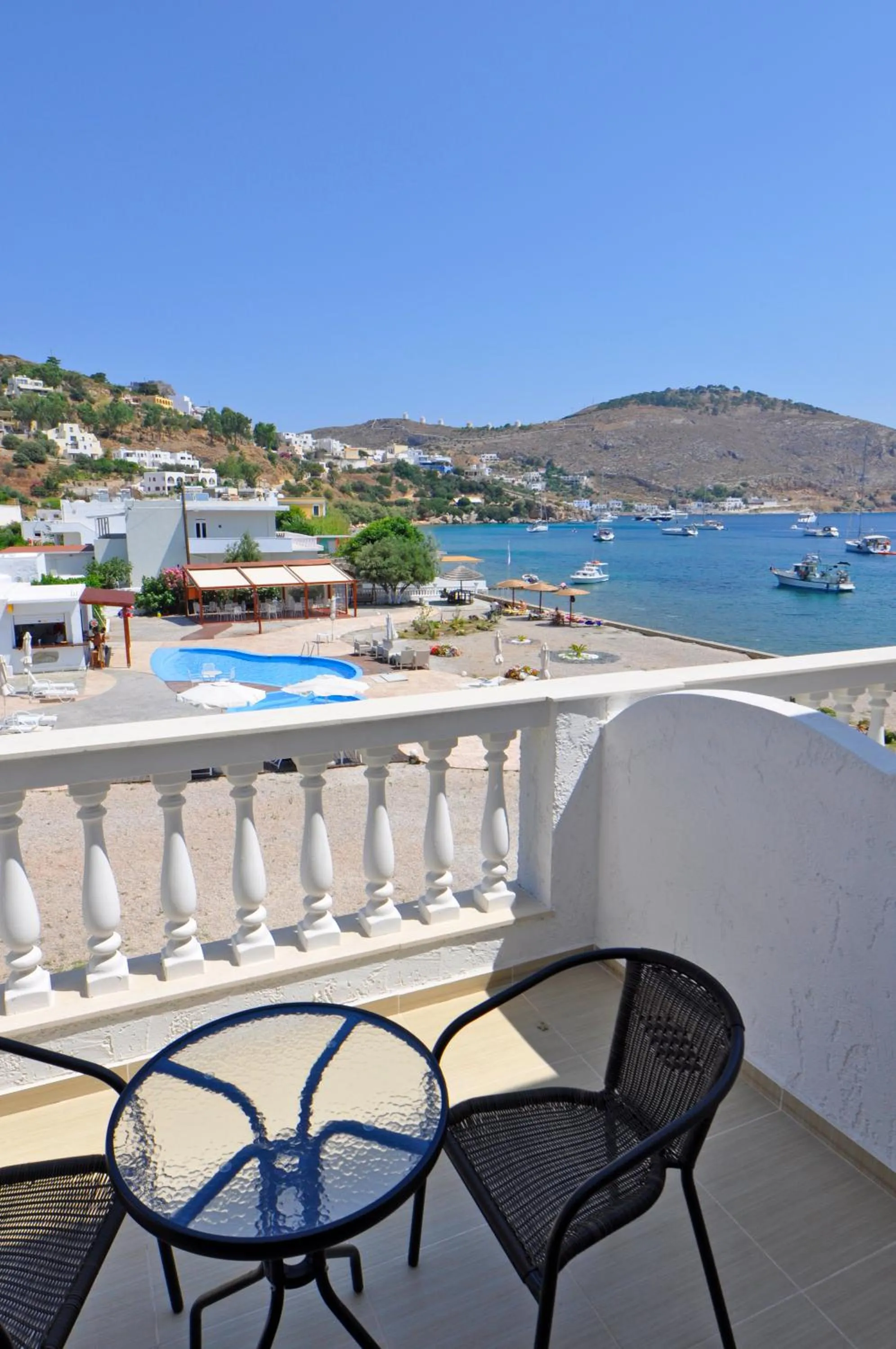 Day in Tony's Beach Hotel