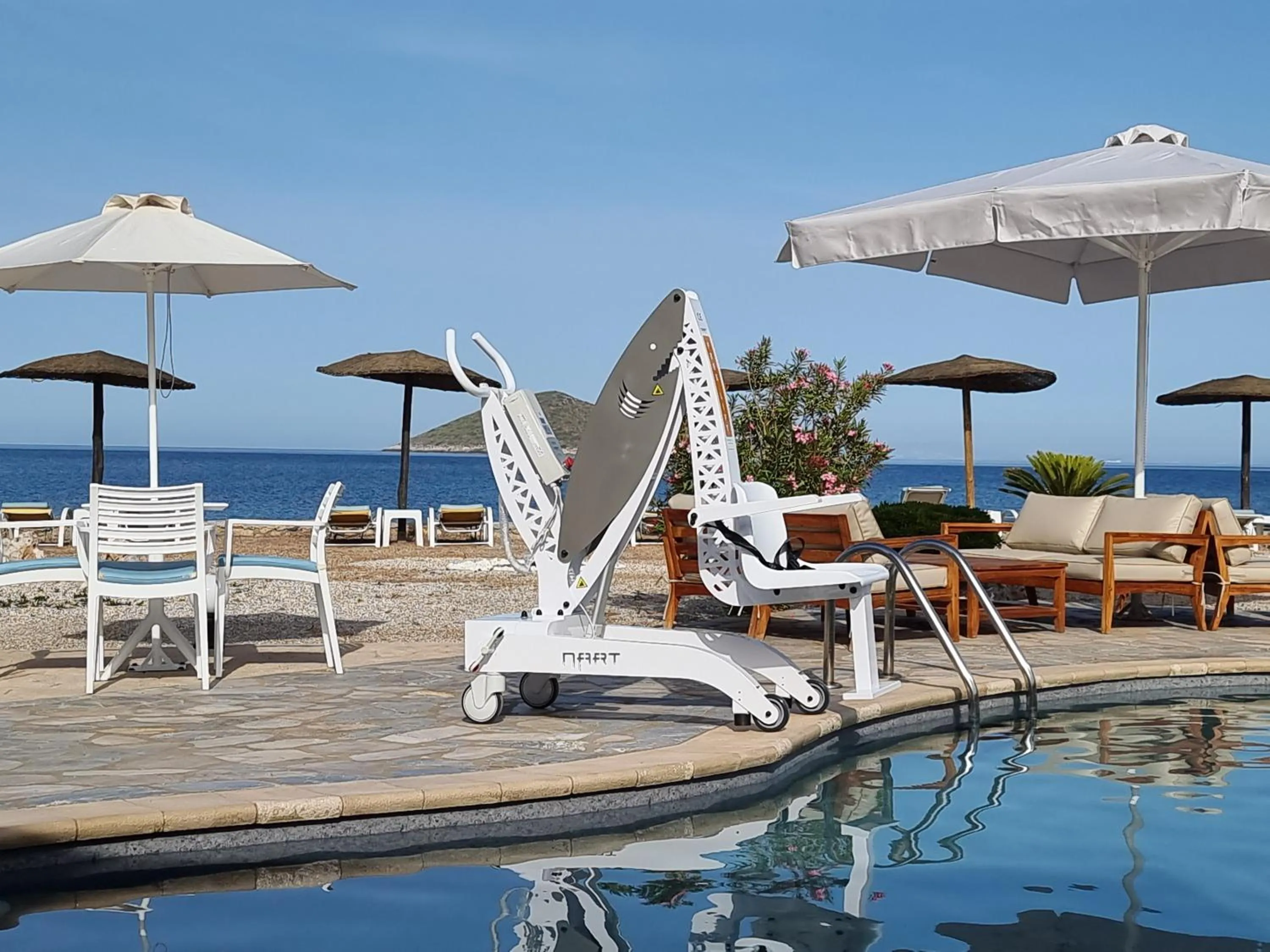 Day in Tony's Beach Hotel