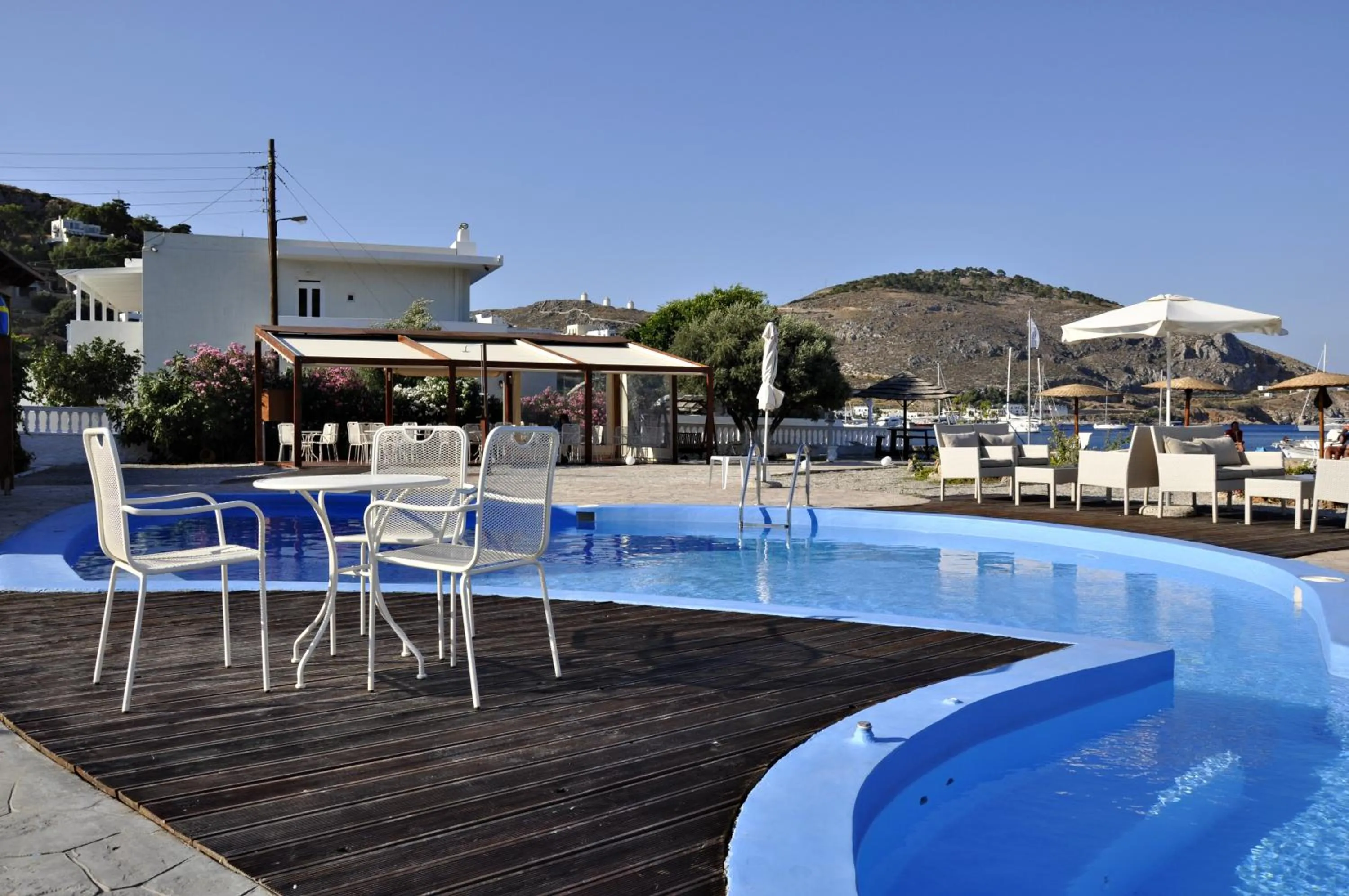 Day in Tony's Beach Hotel