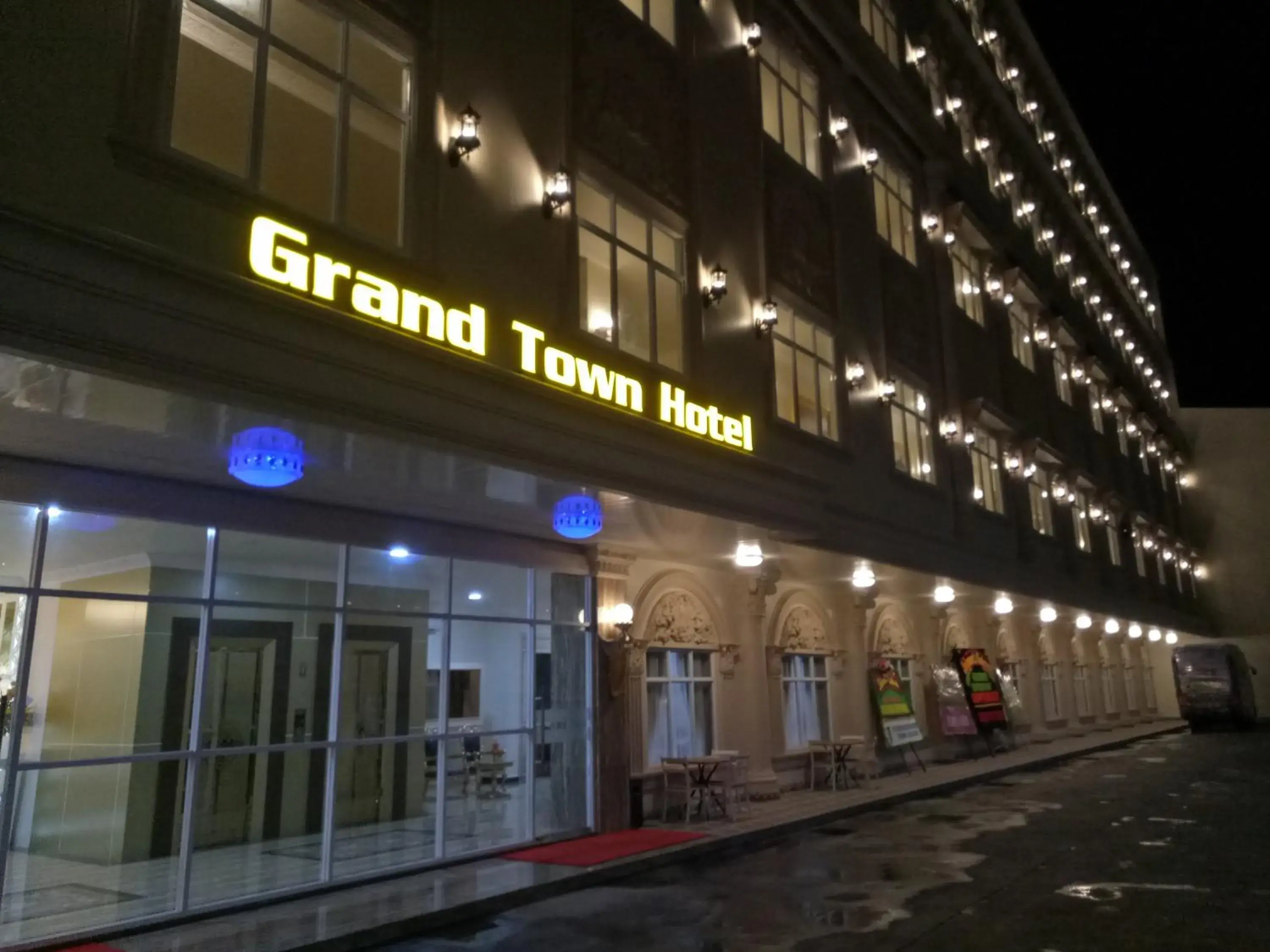 Property building in Grand Town Hotel Mandai Property building in Grand Town Hotel Mandai