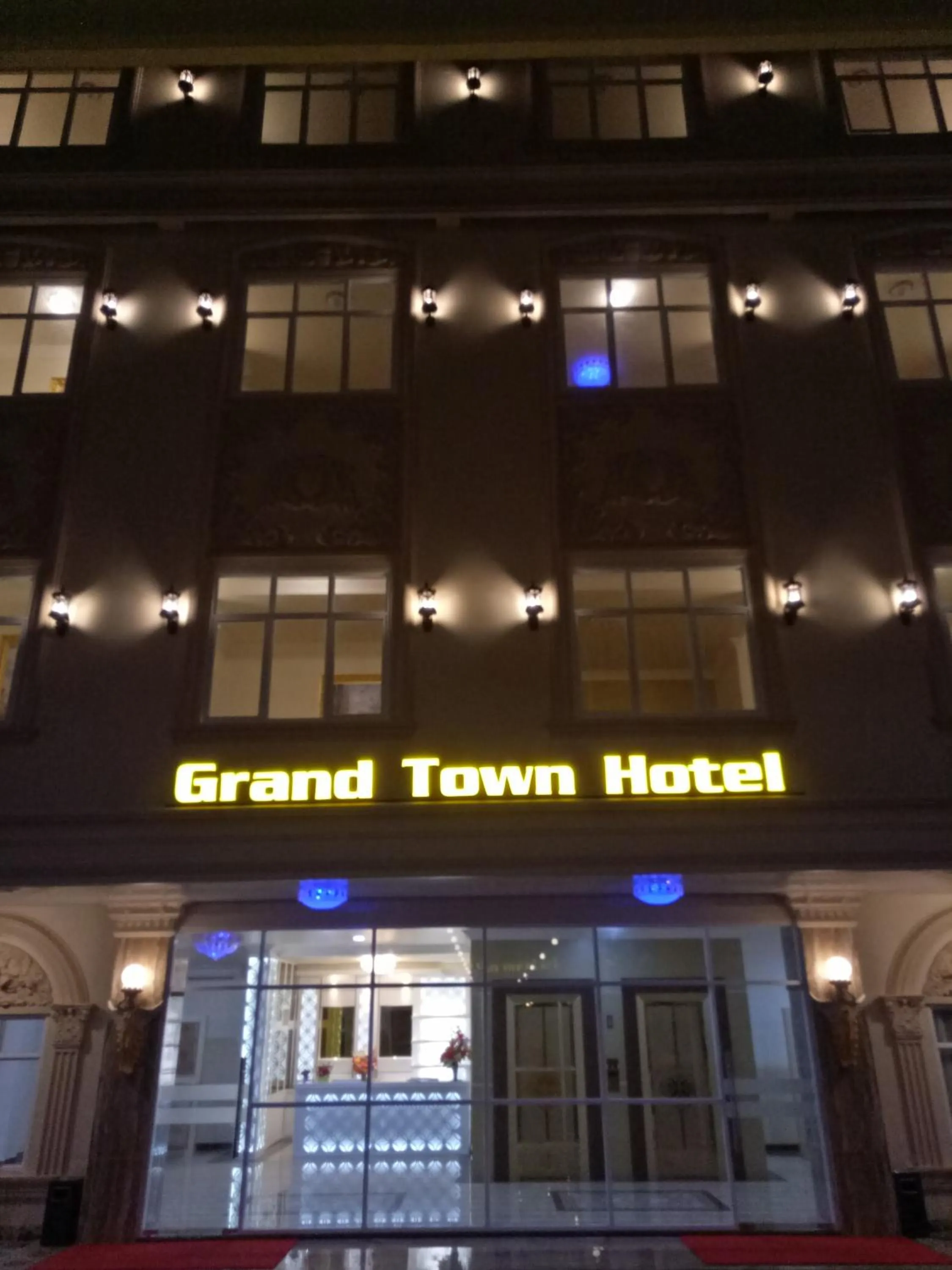 Property building in Grand Town Hotel Mandai