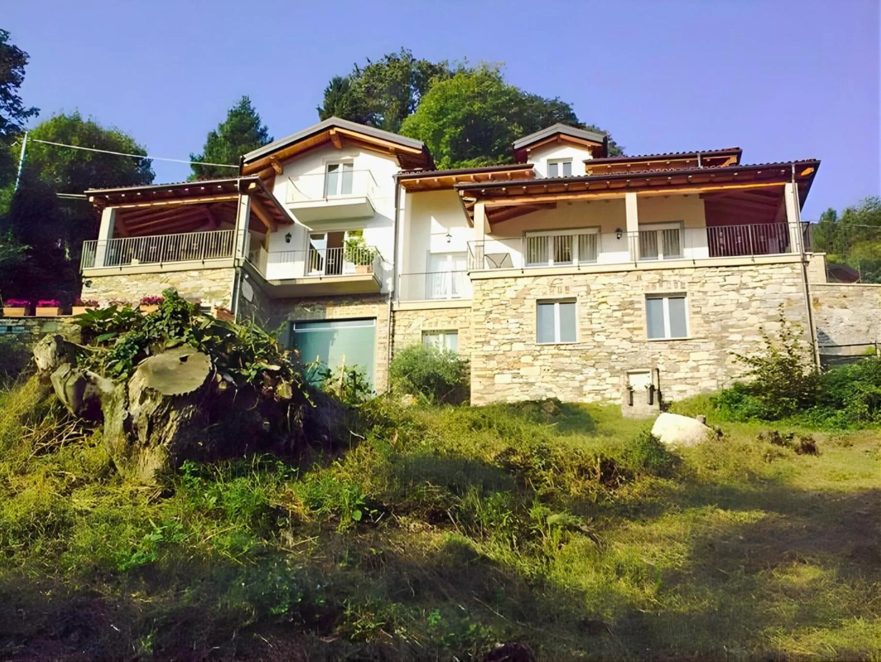 Property building in Casa Erica