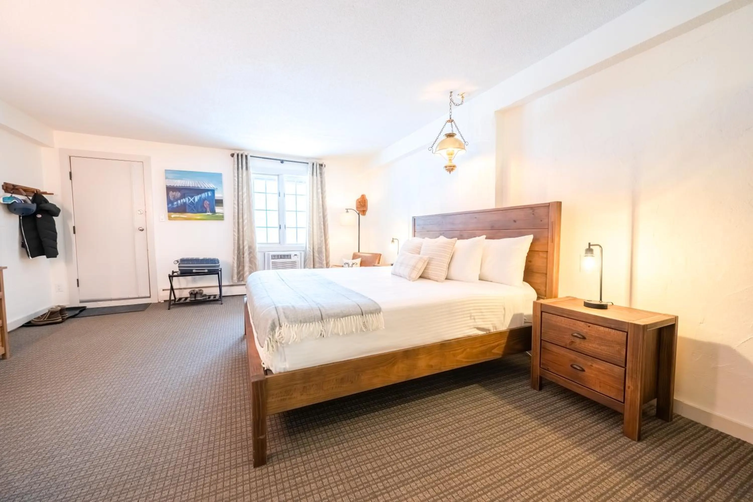 Bed in Innsbruck Inn at Stowe