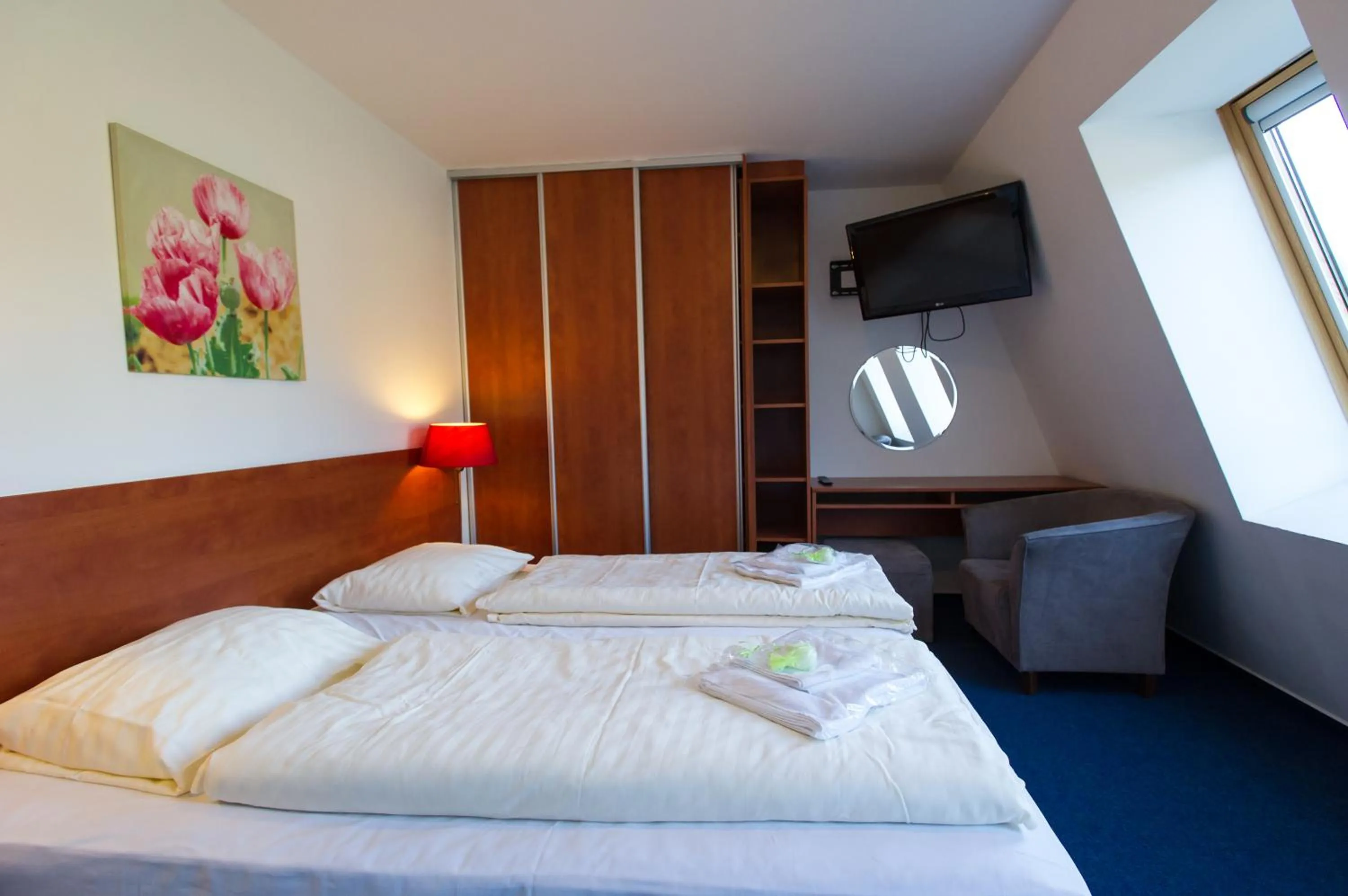 Bedroom, Bed in Lipno Lake Resort