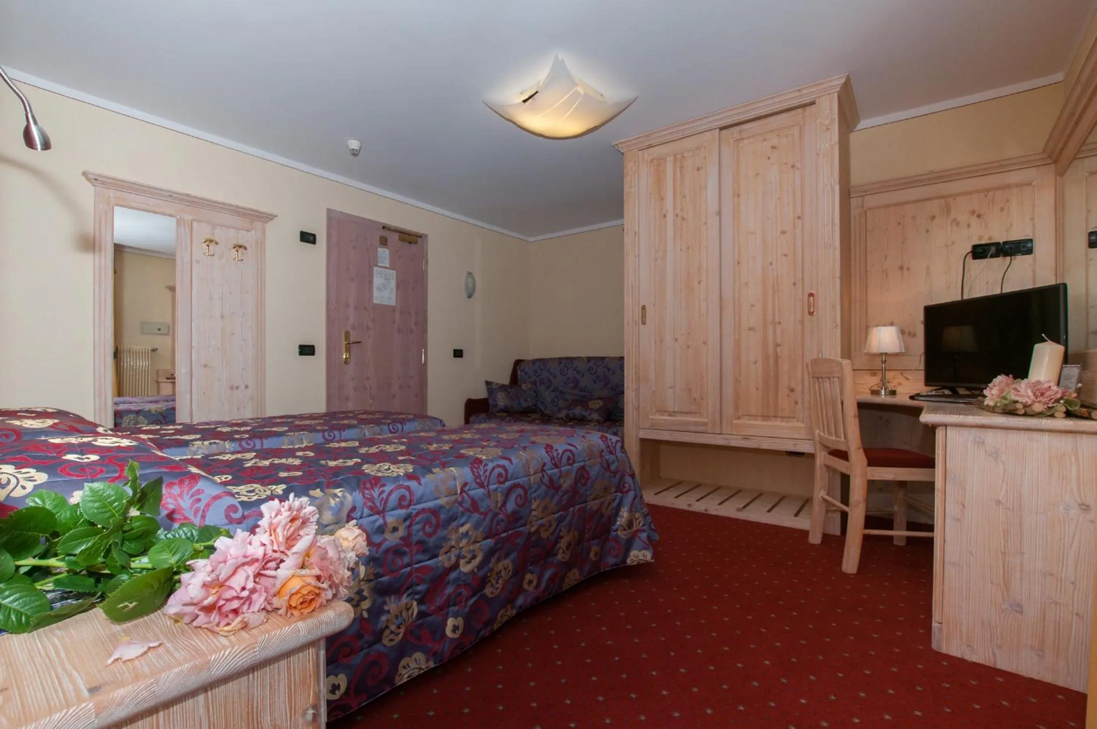 Photo of the whole room, Bed in Hotel Val Di Sole