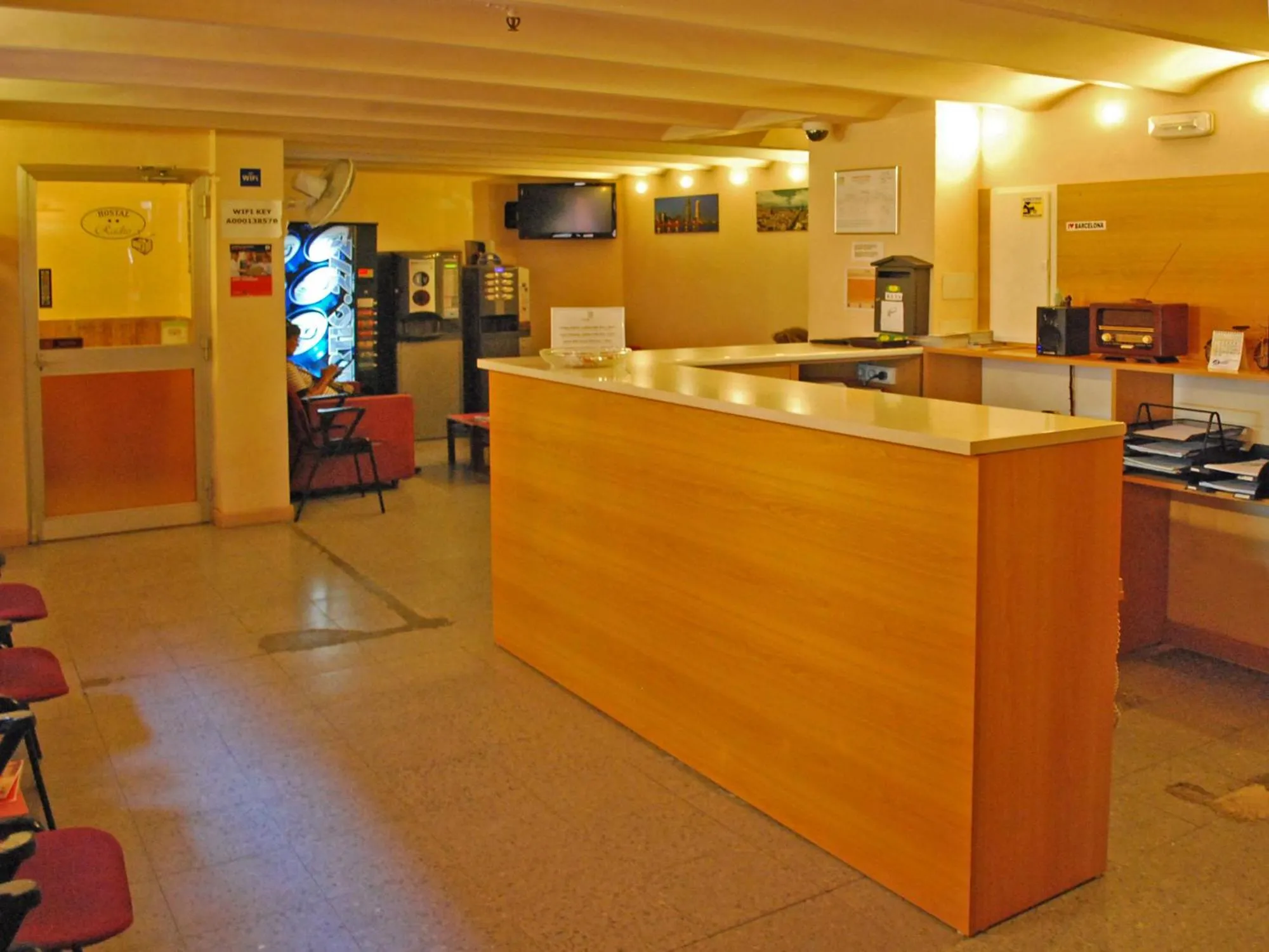 Lobby or reception in Hostal Radio Barcelona