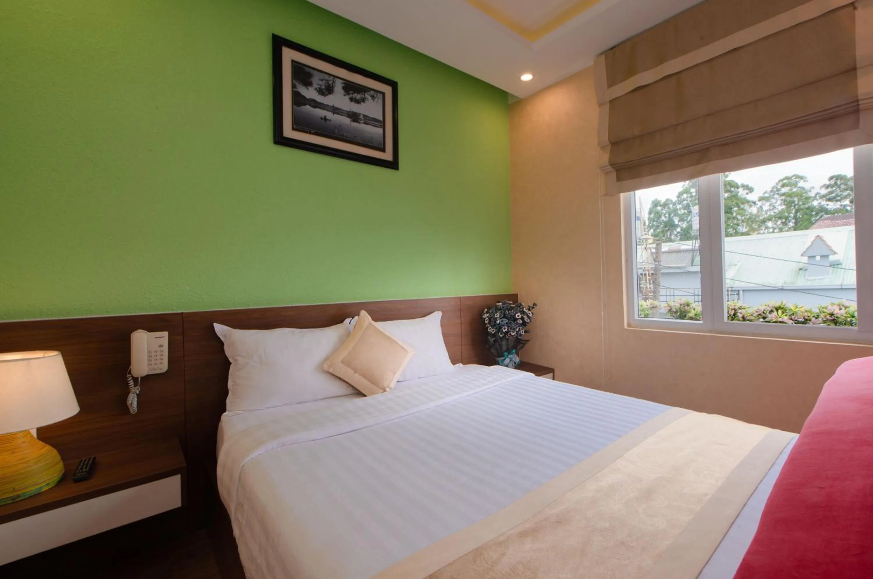 Bedroom, Bed in Duy Vinh Hotel Dalat