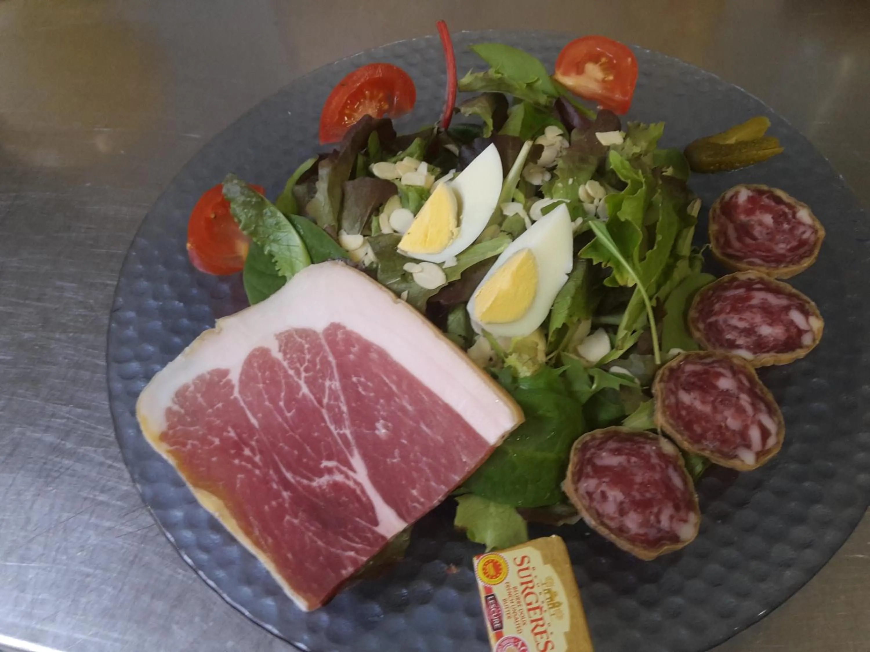 Food and drinks in Auberge Saint Jacques