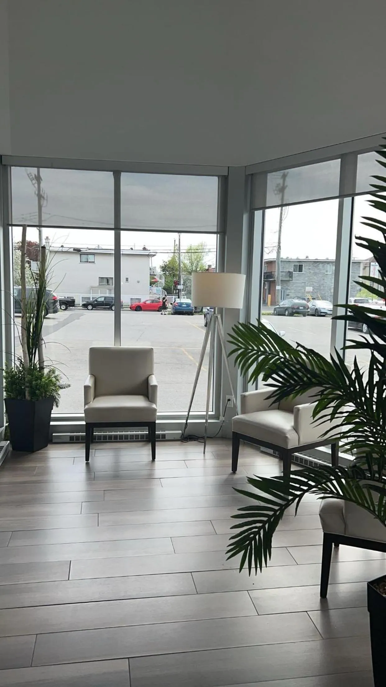 Lobby or reception in Hotel Newstar Montréal