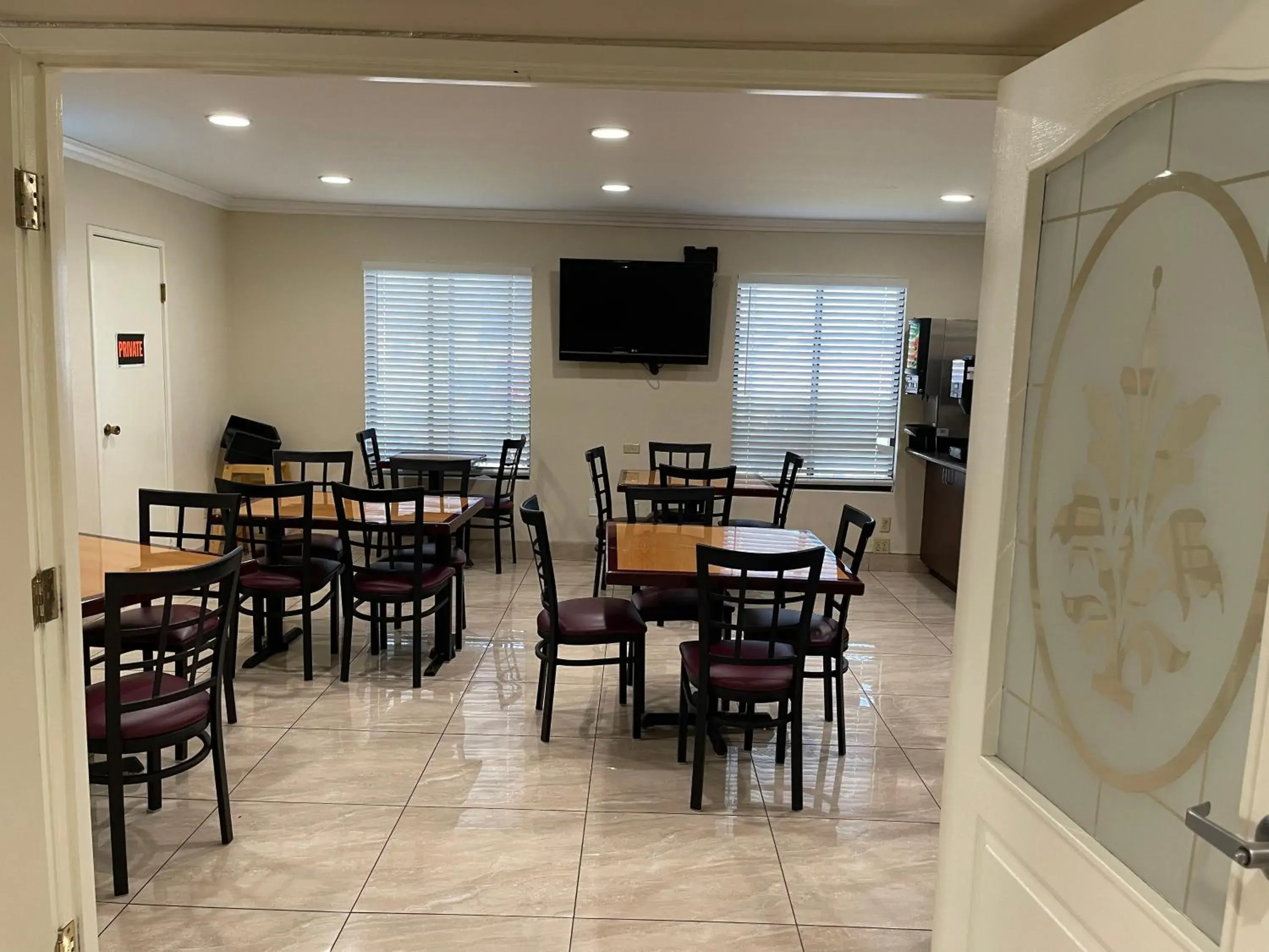 Breakfast in Days Inn by Wyndham Indio Breakfast in Days Inn by Wyndham Indio