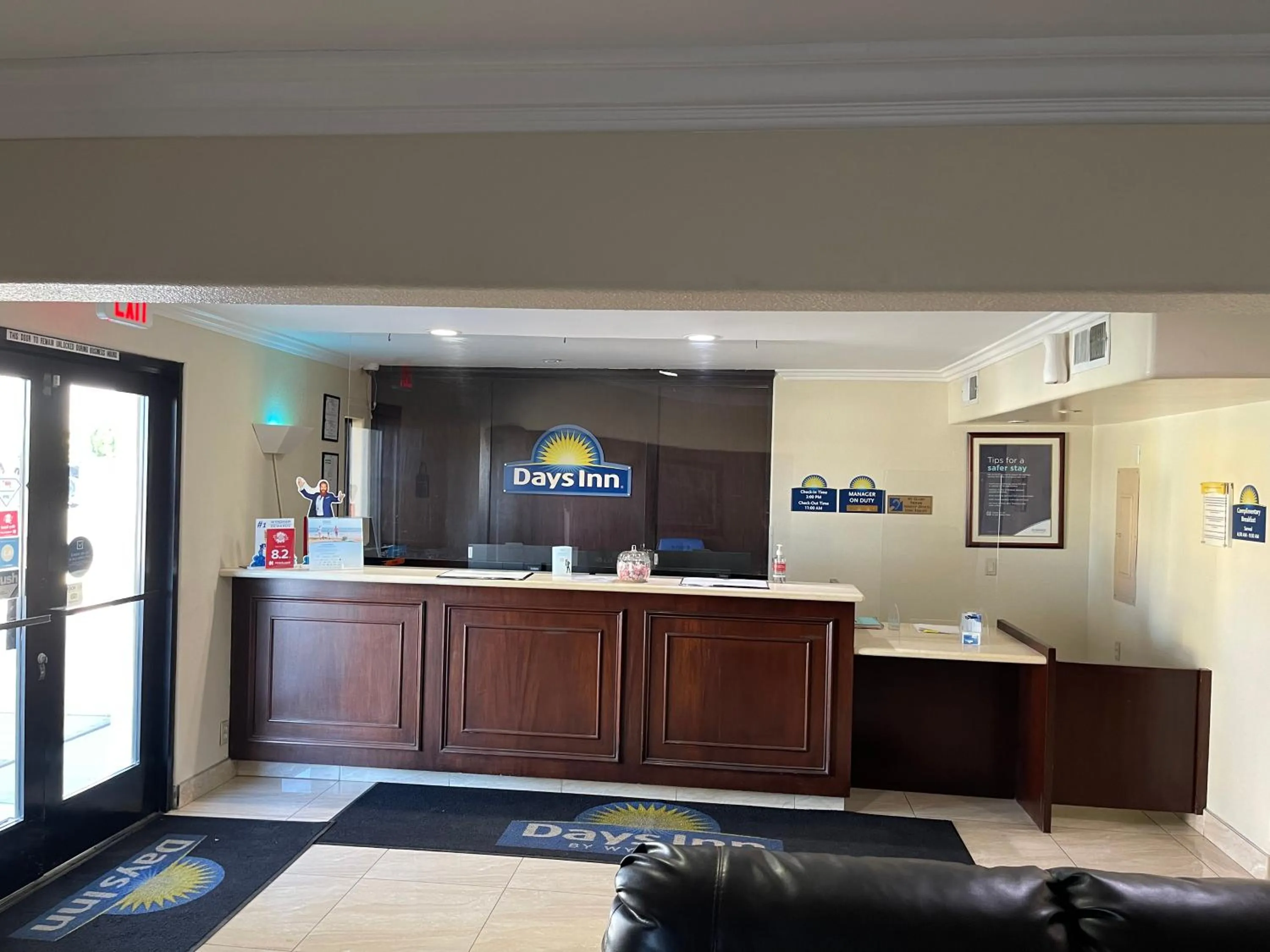 Lobby or reception in Days Inn by Wyndham Indio