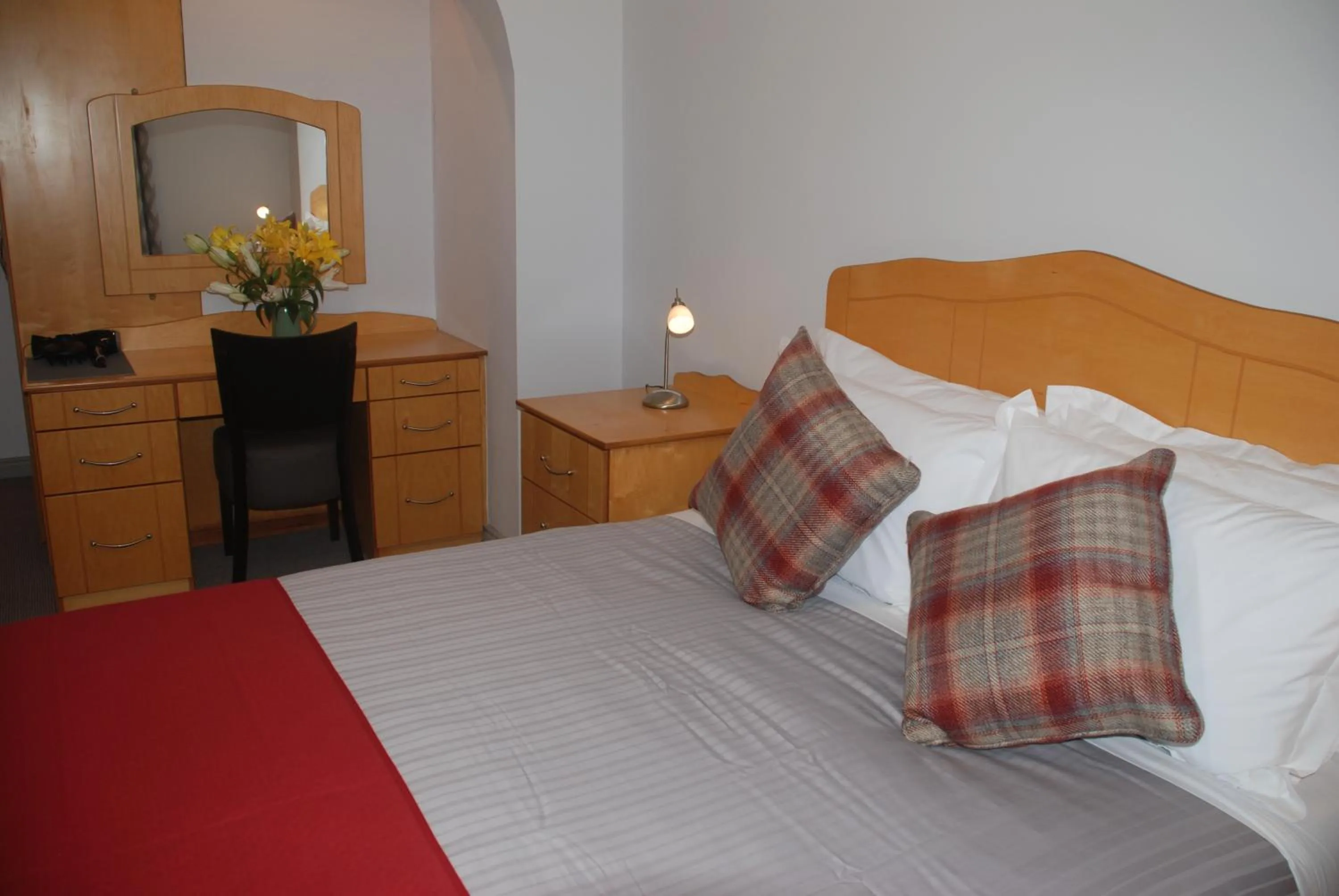 Bed in Tuskar House by the Sea