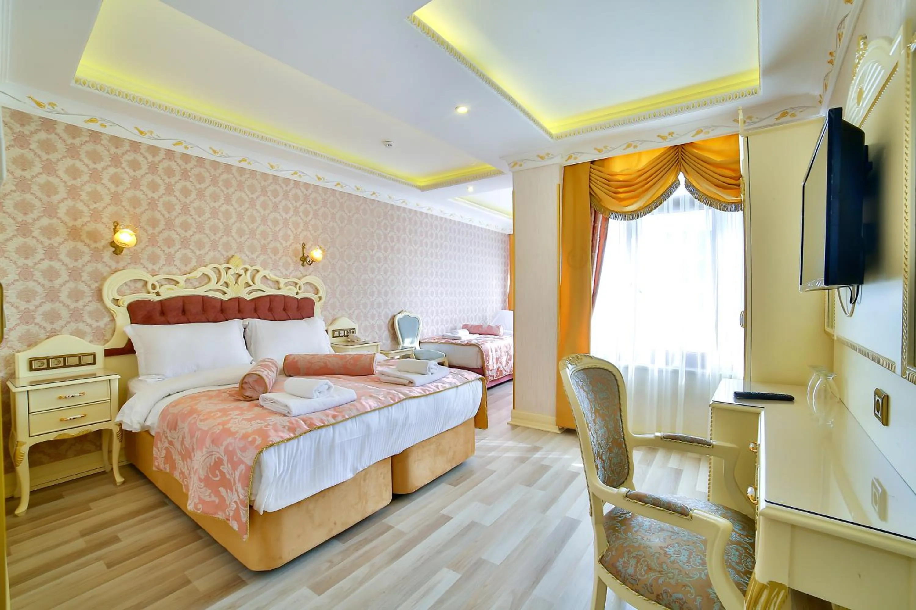 Photo of the whole room, Bed in Nayla Palace Hotel-Special Category