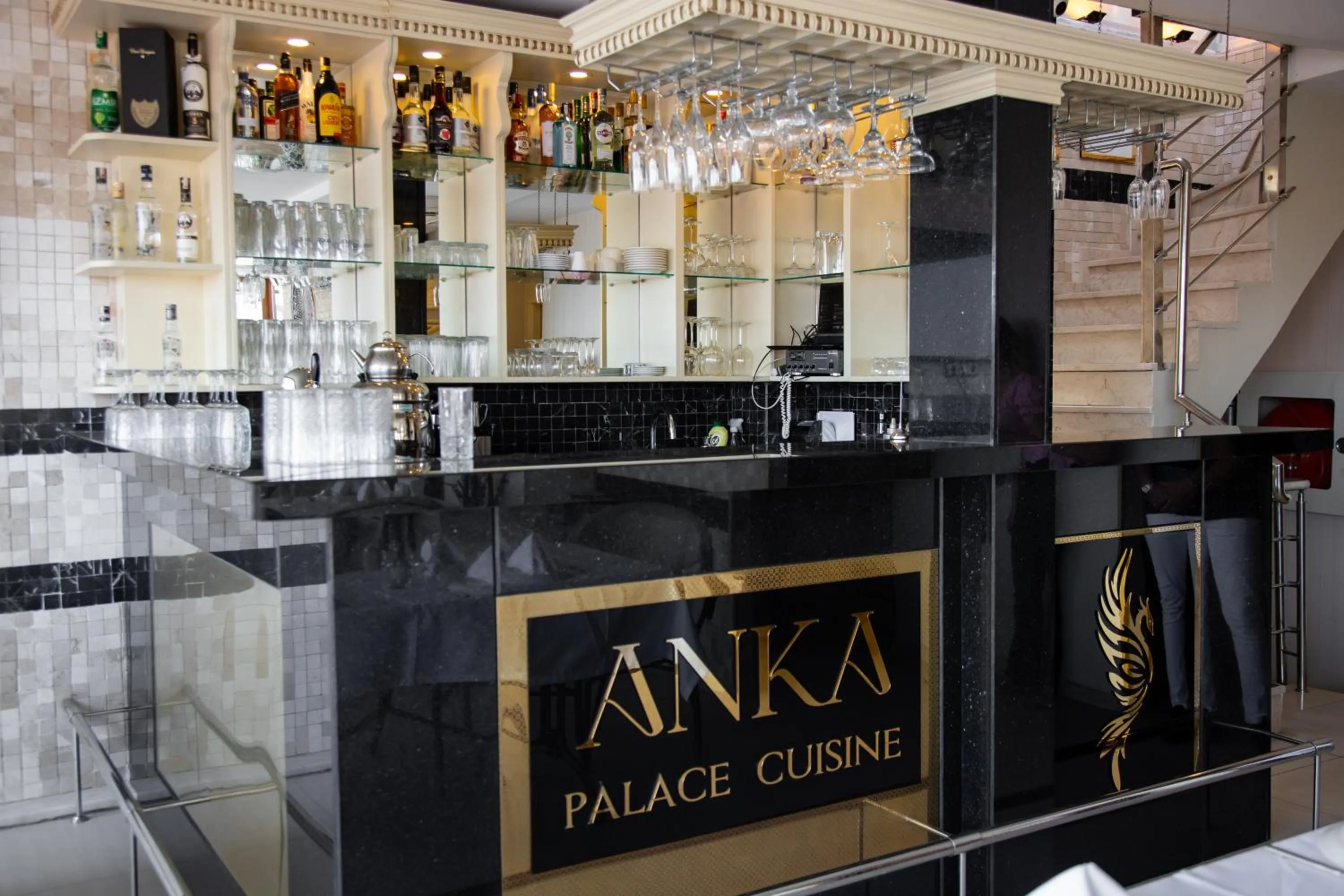 Restaurant/places to eat in Nayla Palace Hotel-Special Category