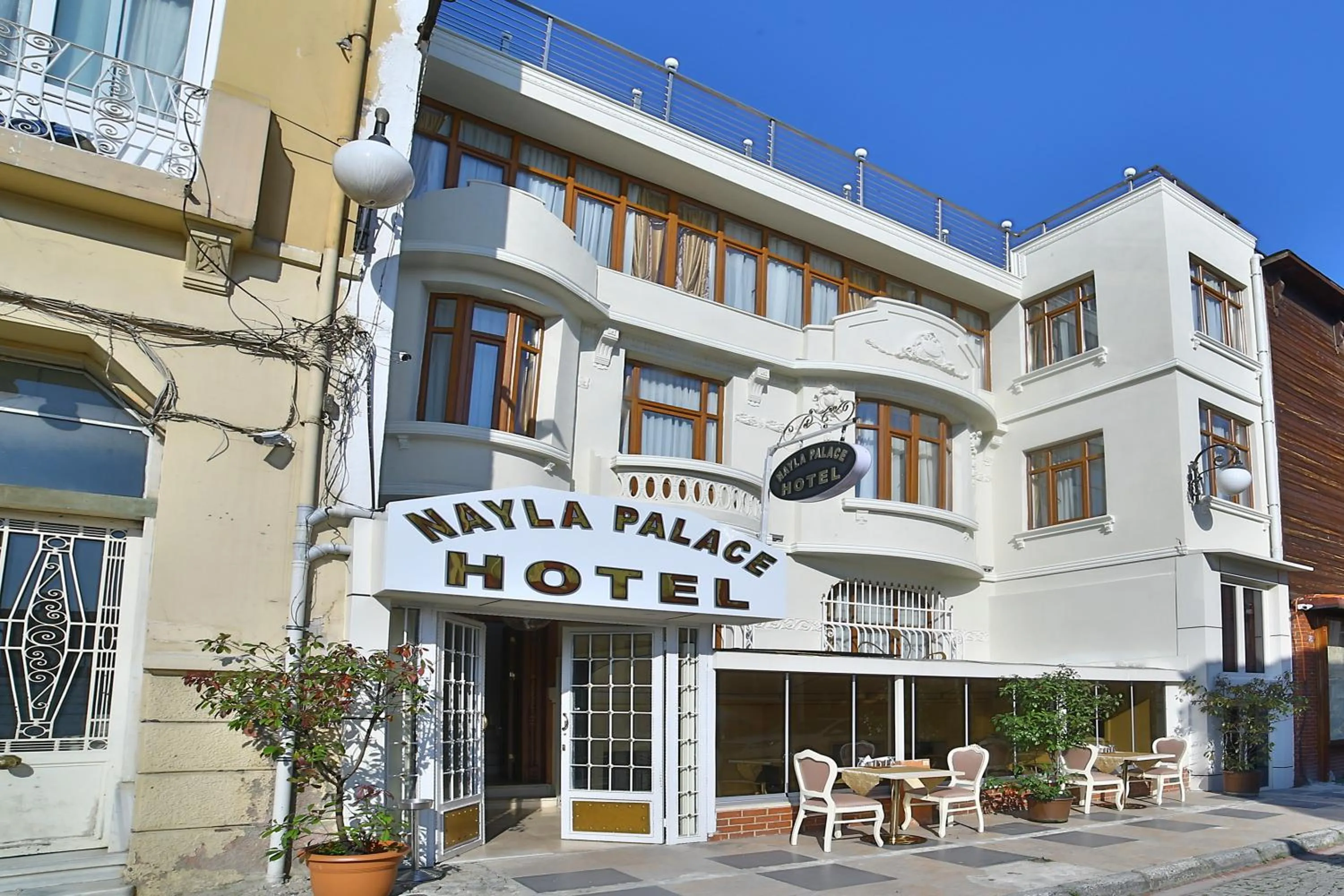 Property building in Nayla Palace Hotel-Special Category