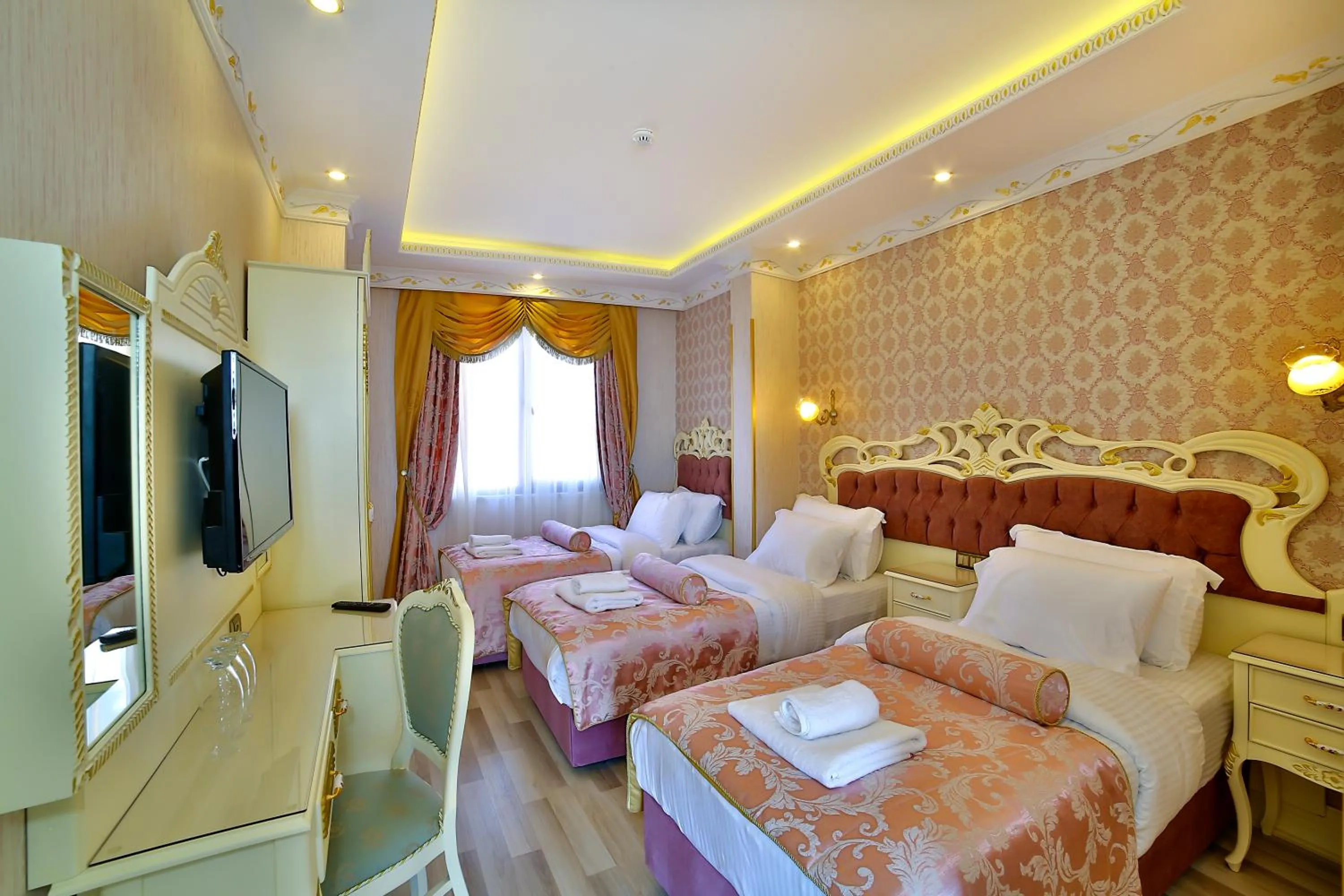 Photo of the whole room, Bed in Nayla Palace Hotel-Special Category