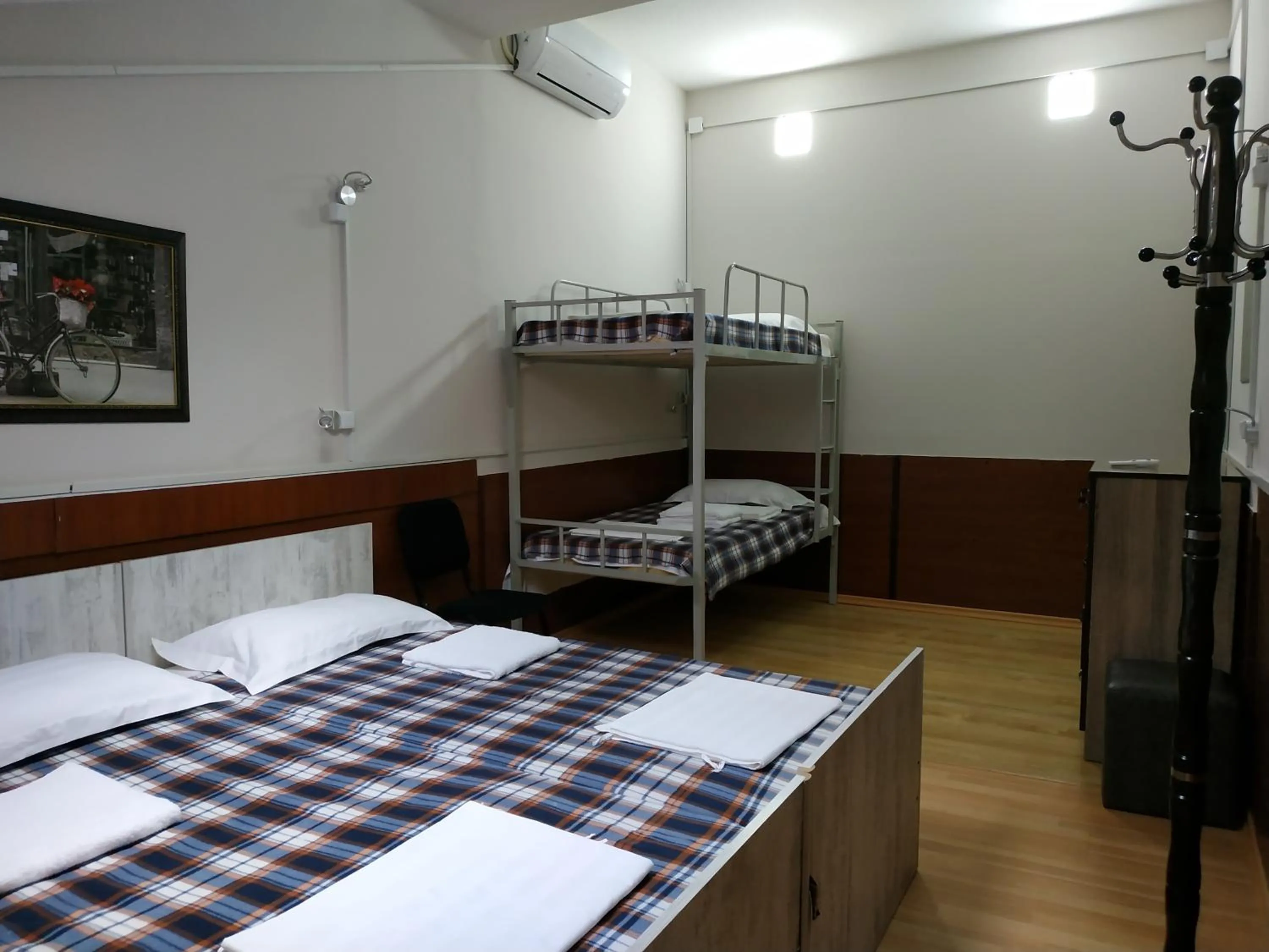 bunk bed, Bed in Hostel Portal