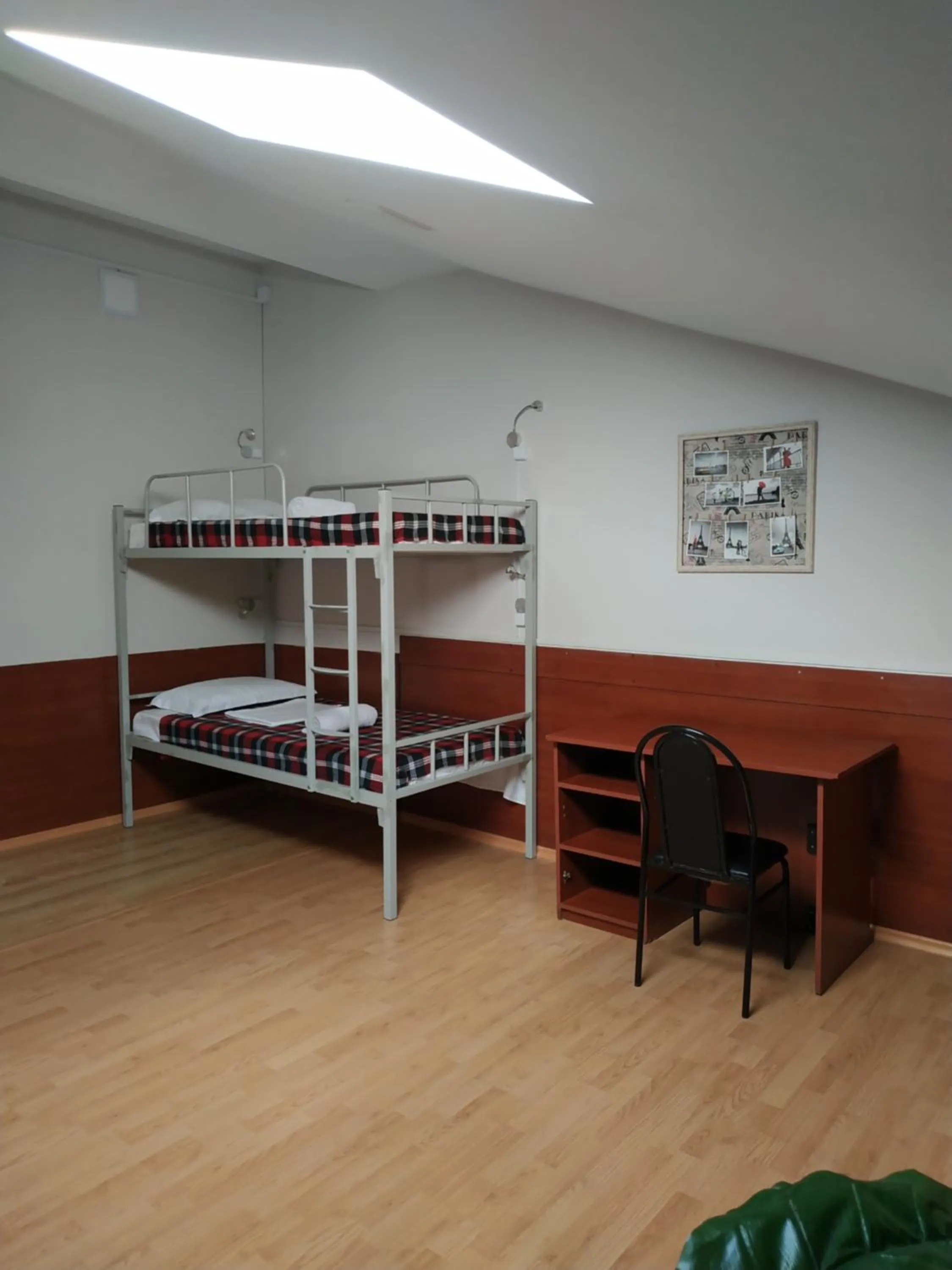 bunk bed, Bed in Hostel Portal